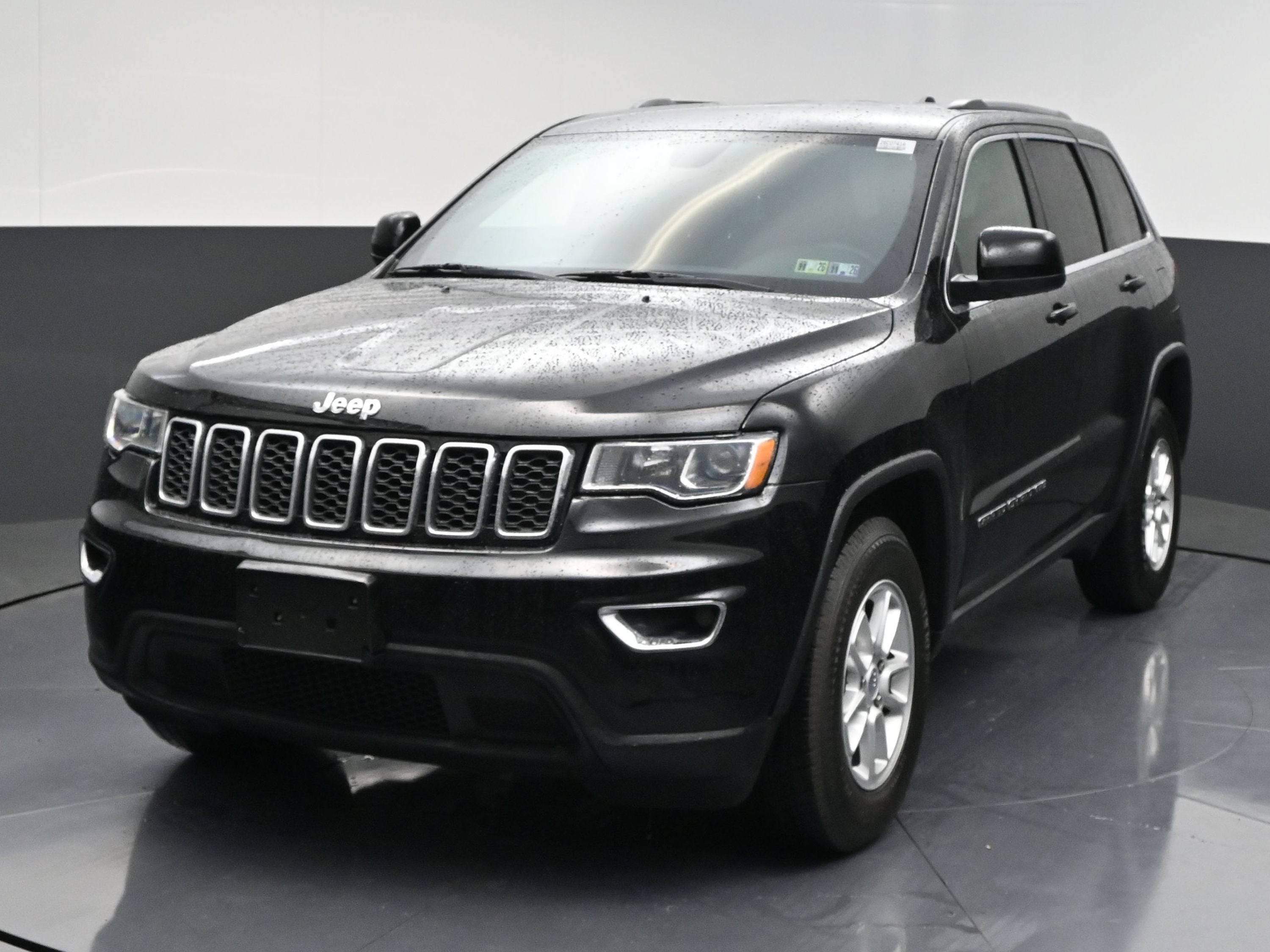 2018 Jeep Grand Cherokee Laredo E 4x4