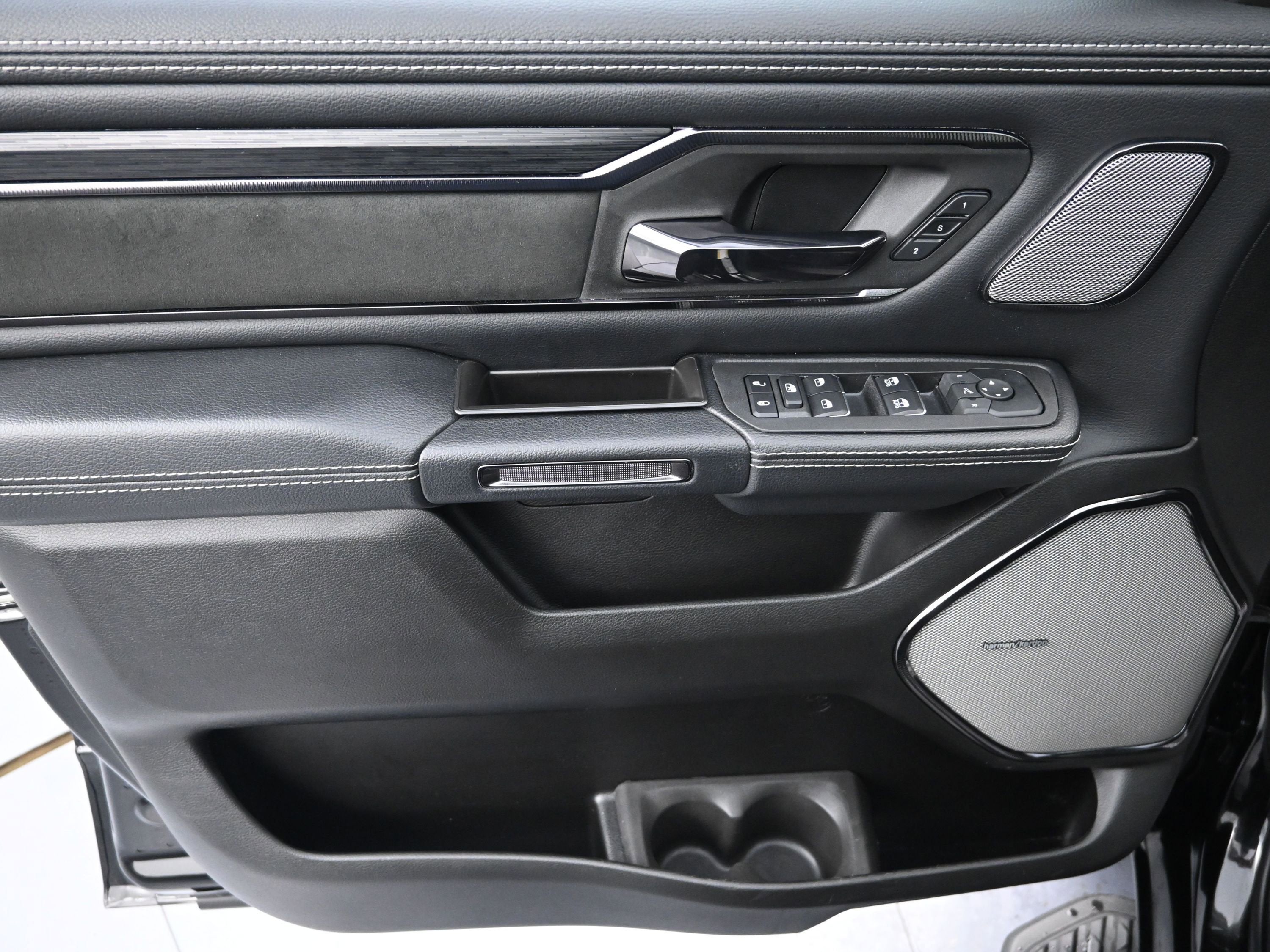 2025 RAM 1500 Rebel Crew Cab 4x4 5'7" Box