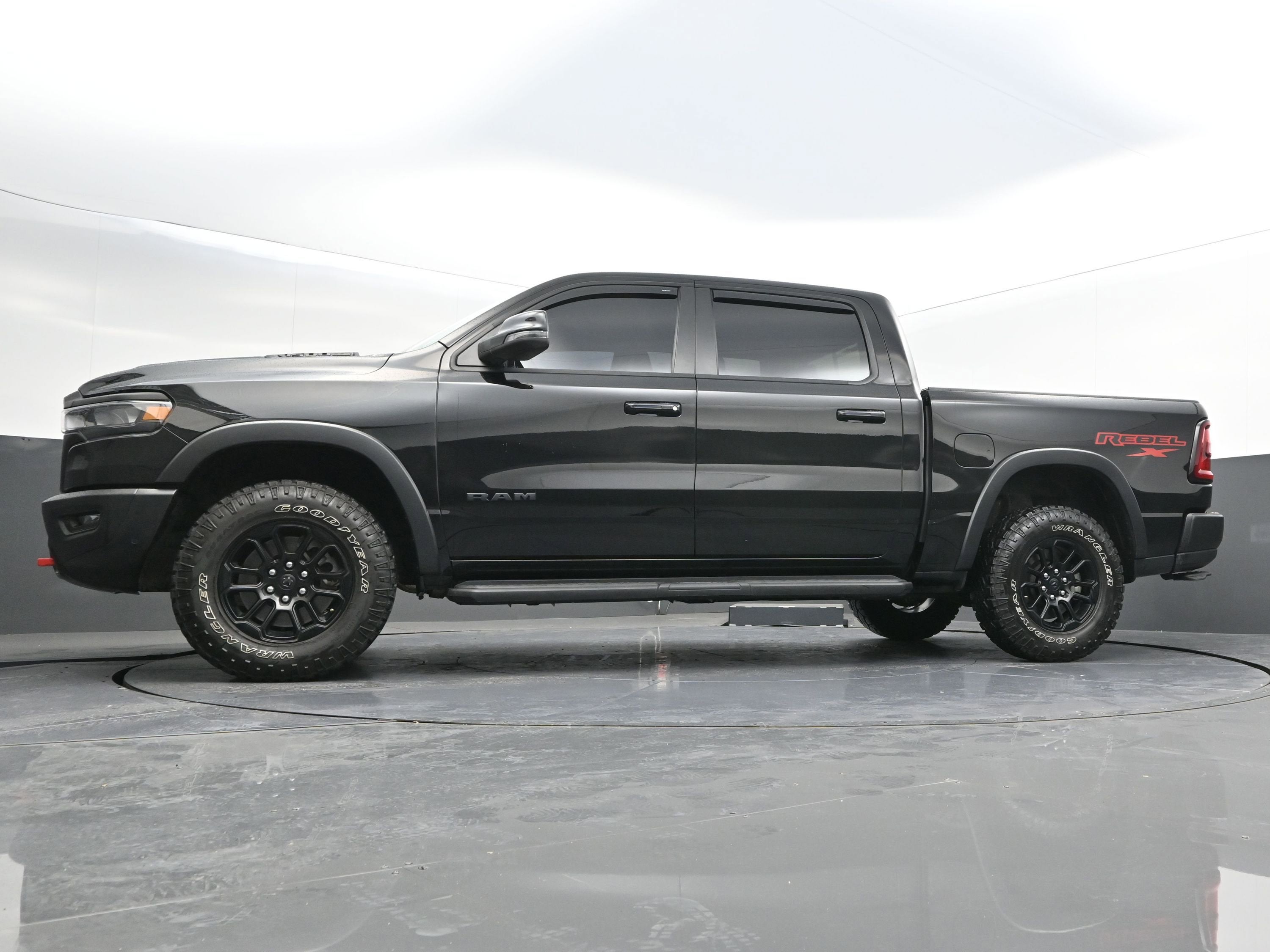 2025 RAM 1500 Rebel Crew Cab 4x4 5'7" Box
