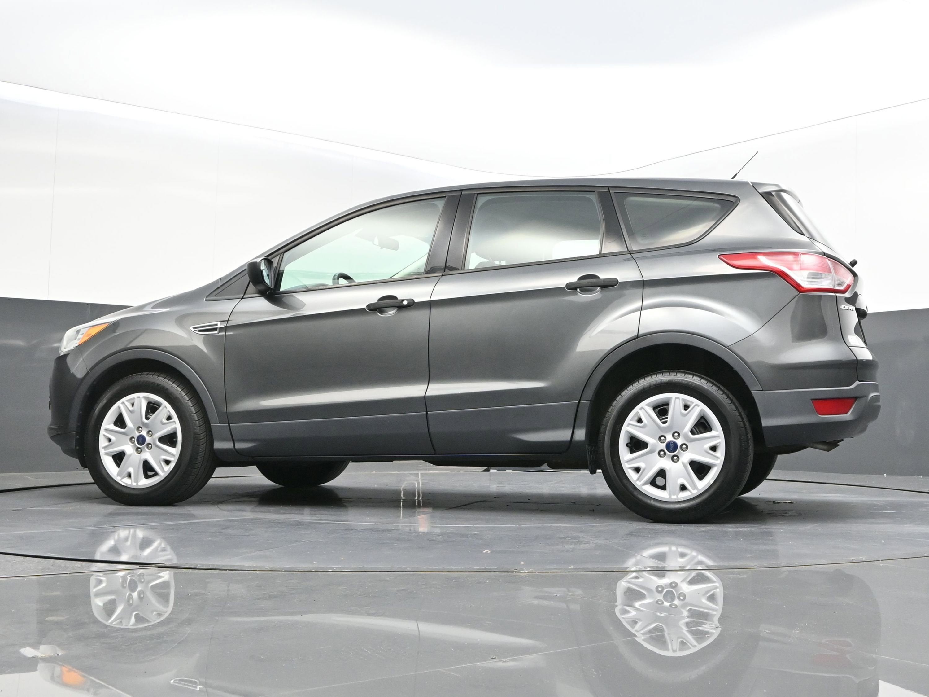 2016 Ford Escape S