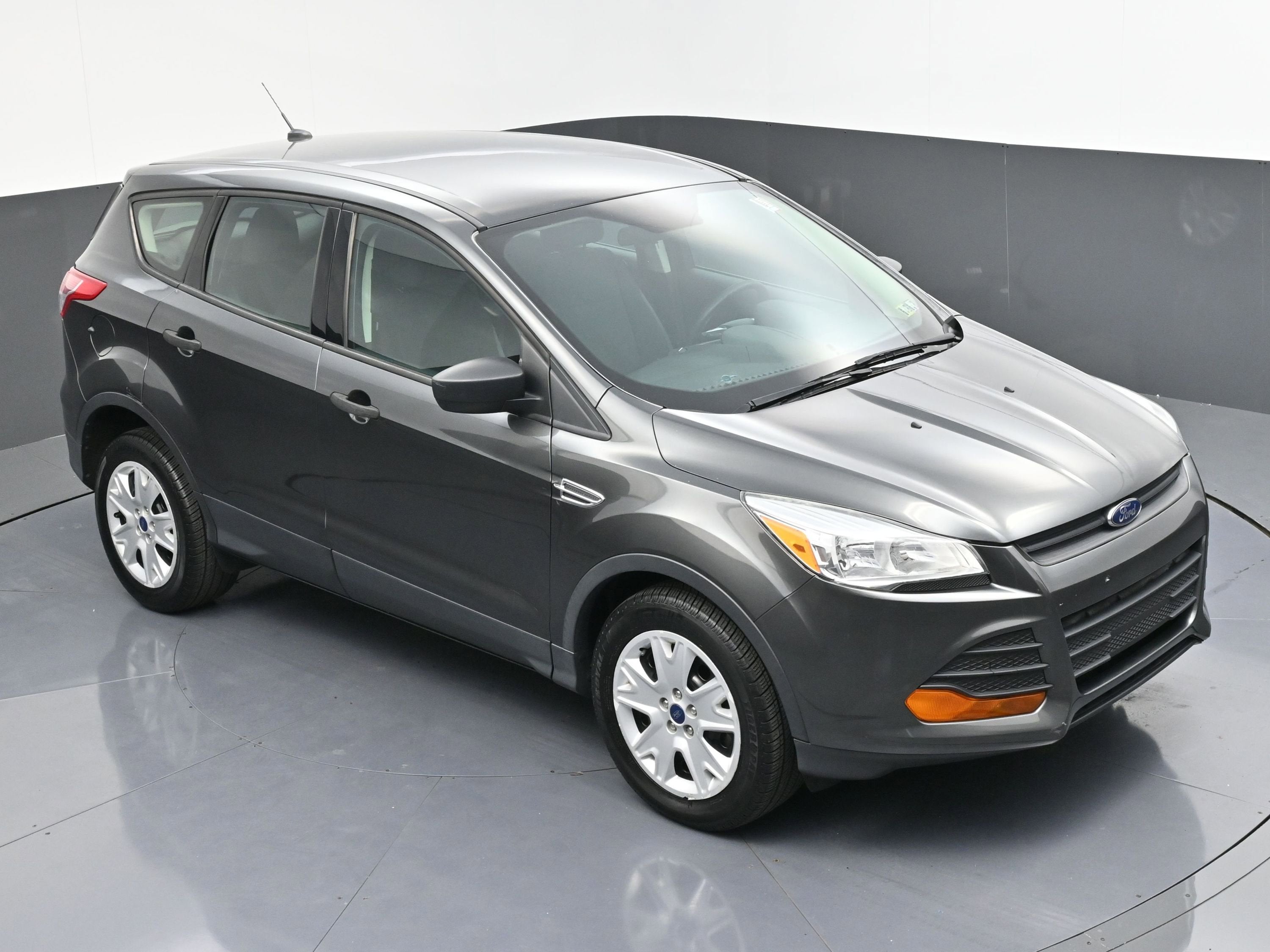 2016 Ford Escape S