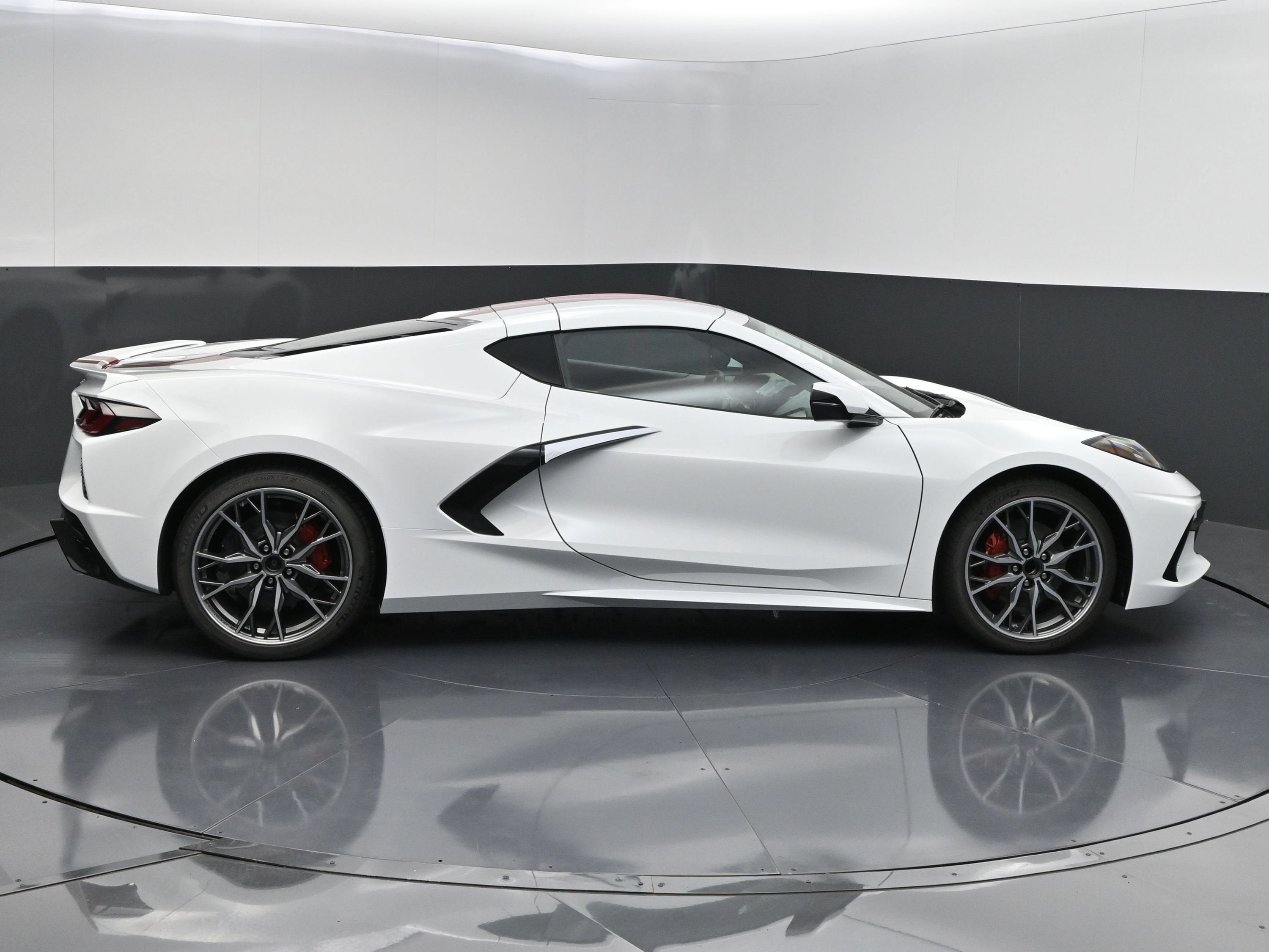 2027 Chevrolet Corvette Stingray 1LT