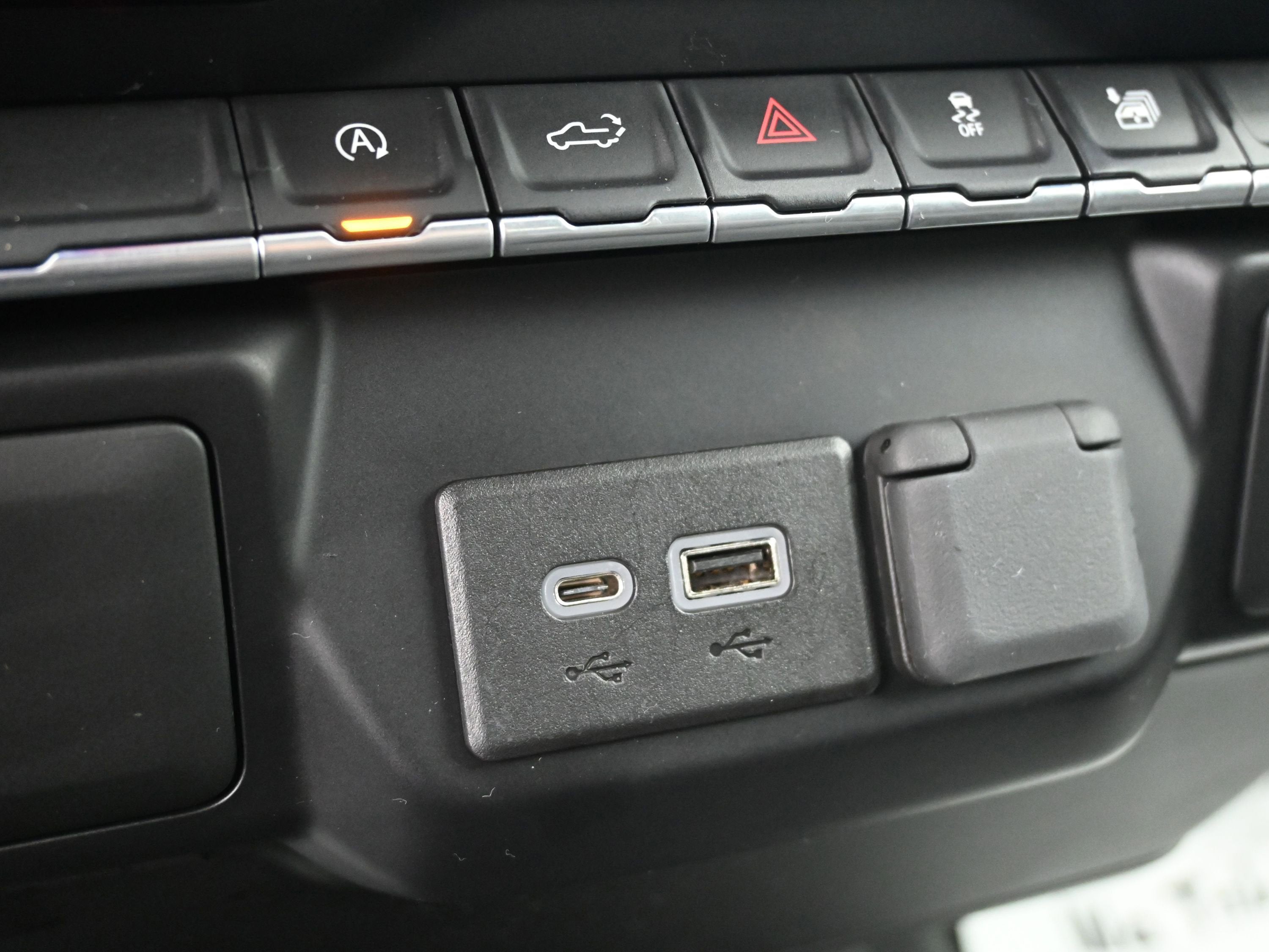 2022 Chevrolet Silverado 1500 LTD LT (2FL)