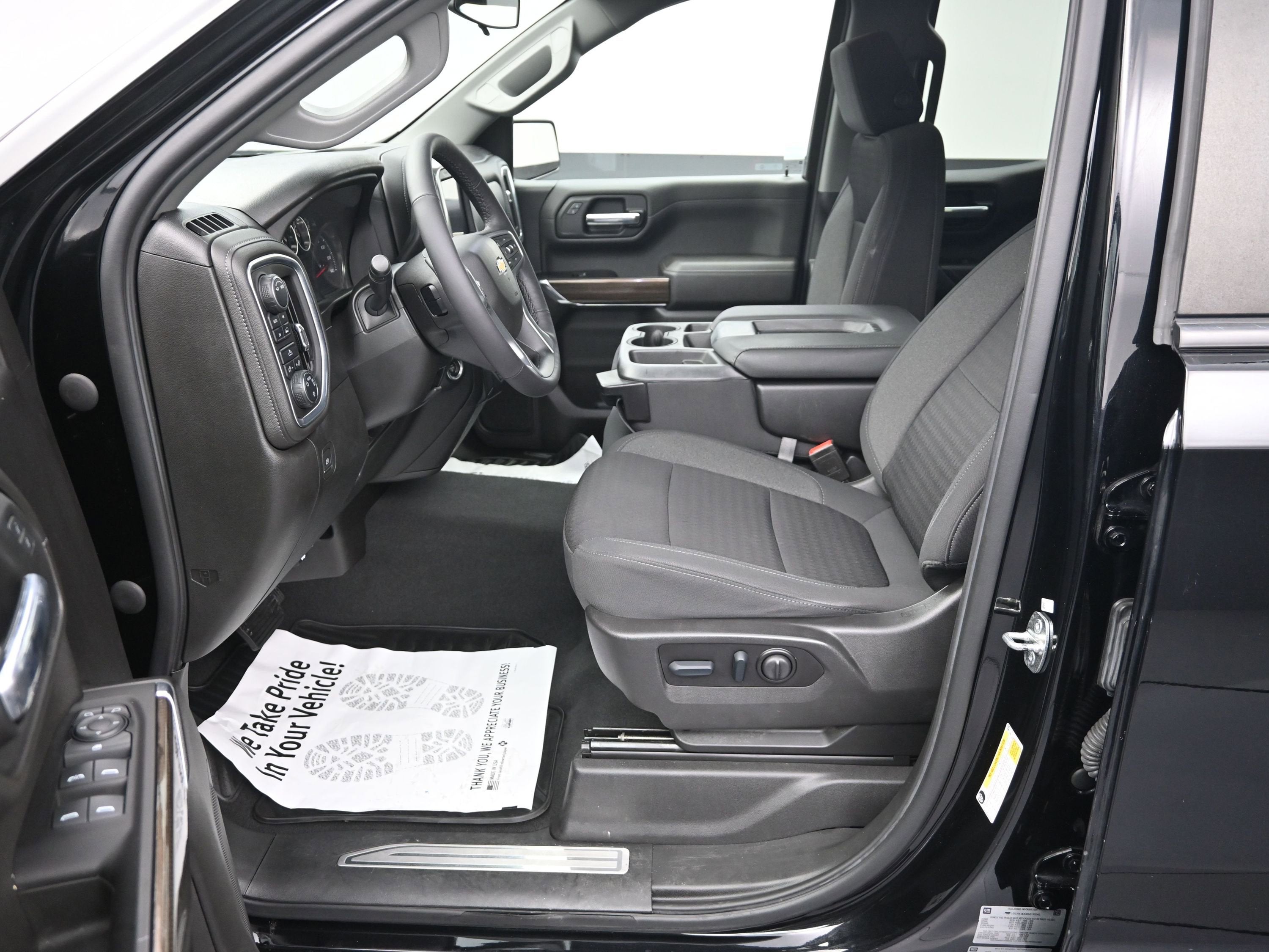 2022 Chevrolet Silverado 1500 LTD LT (2FL)