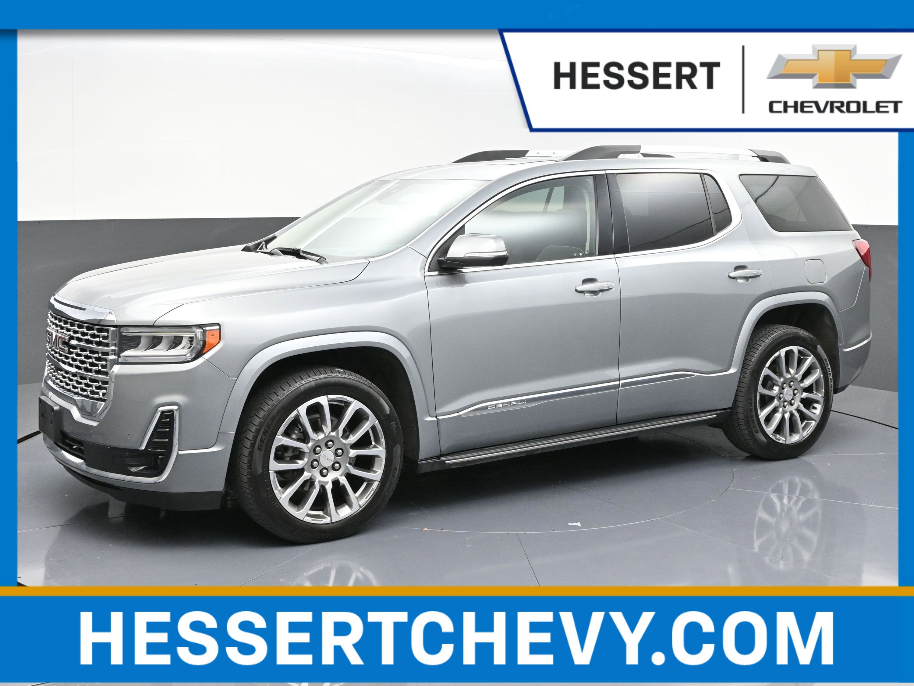 2023 GMC Acadia Denali