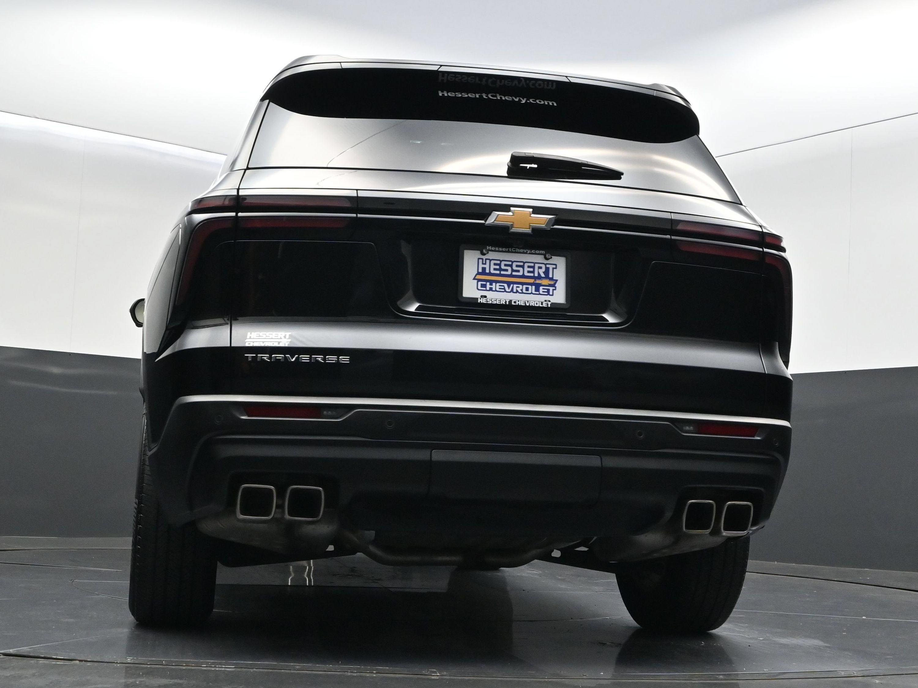2024 Chevrolet Traverse LS