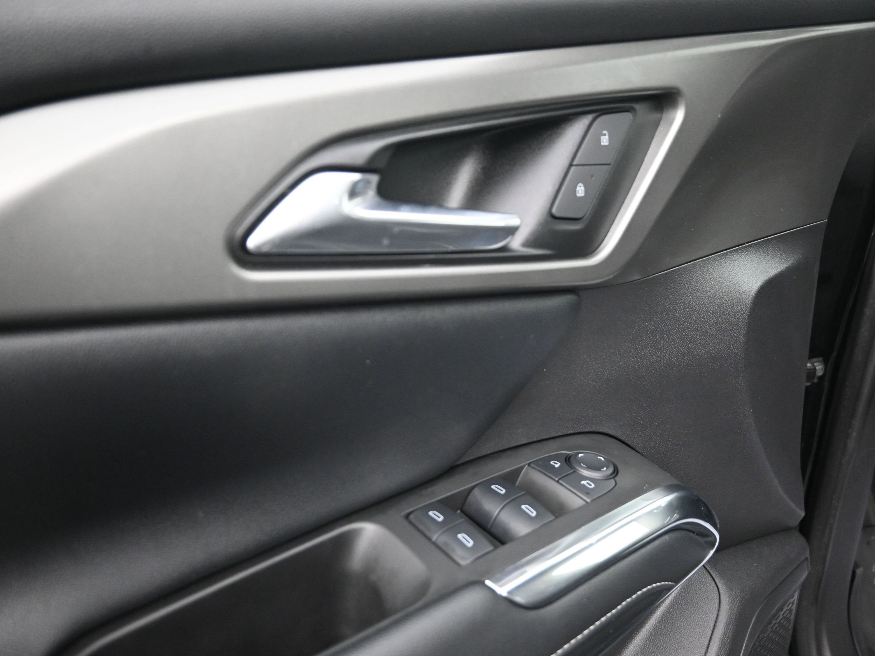 2024 Chevrolet Traverse LS