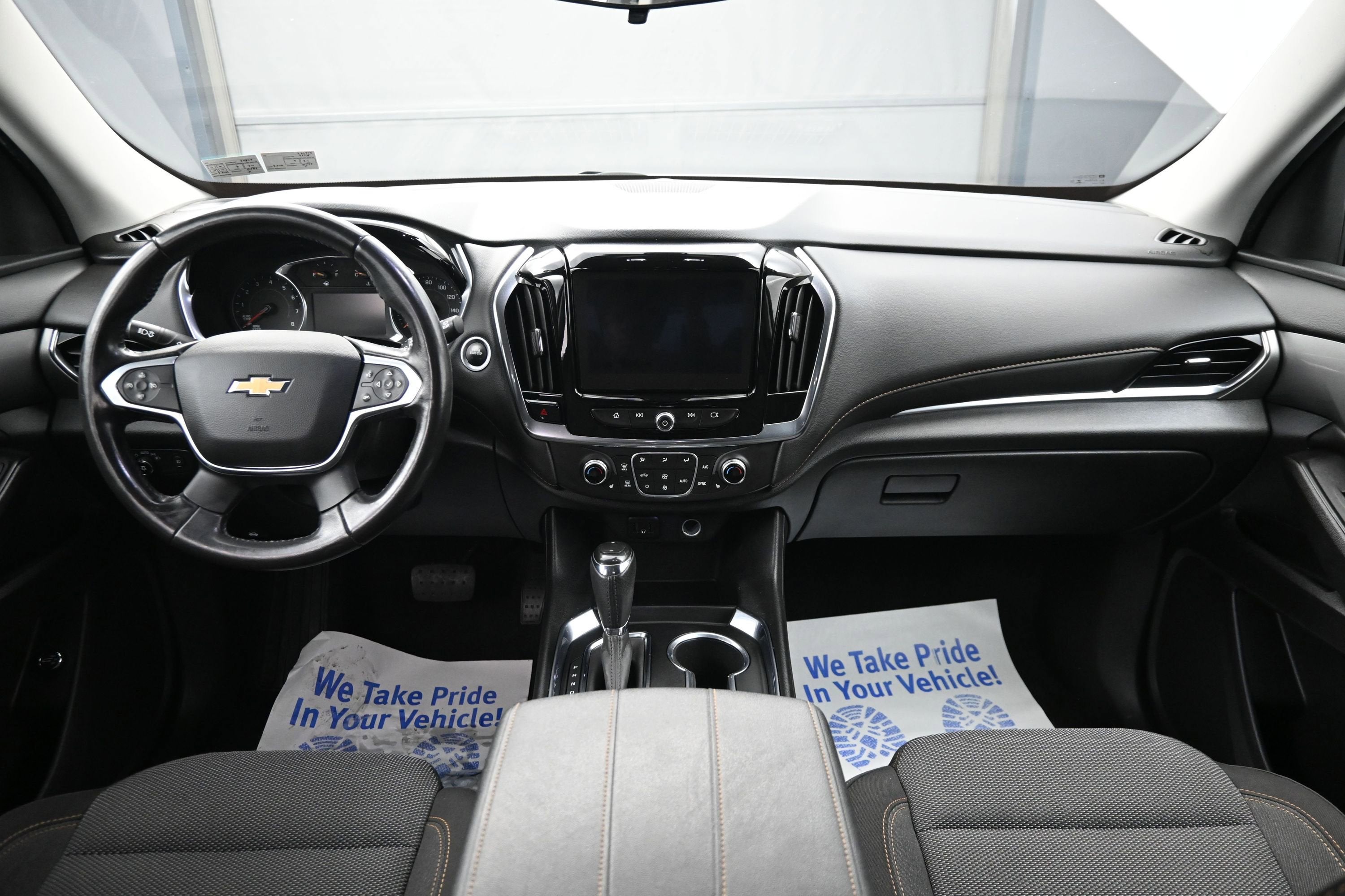 2020 Chevrolet Traverse LT Cloth