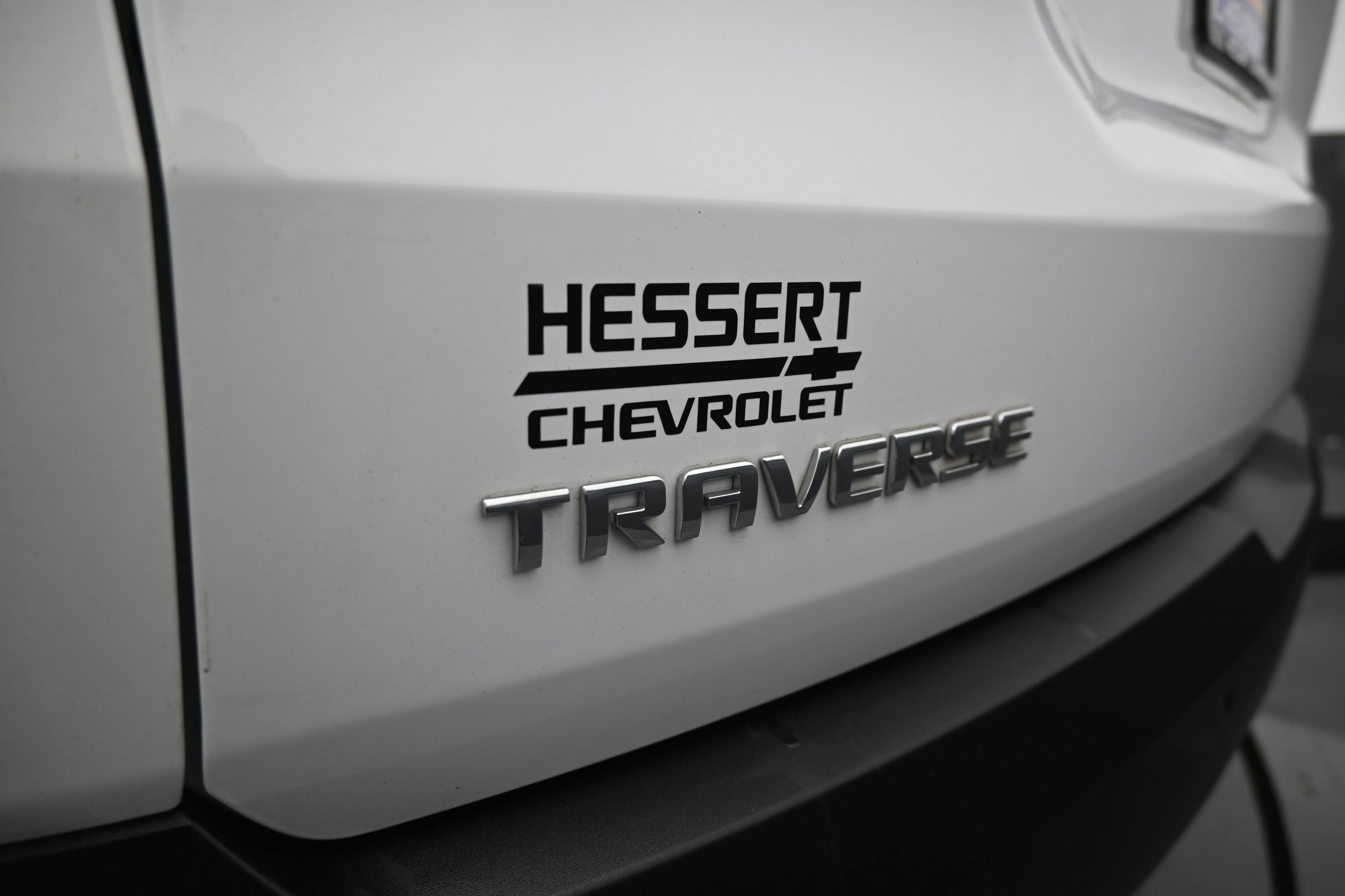 2020 Chevrolet Traverse LT Cloth