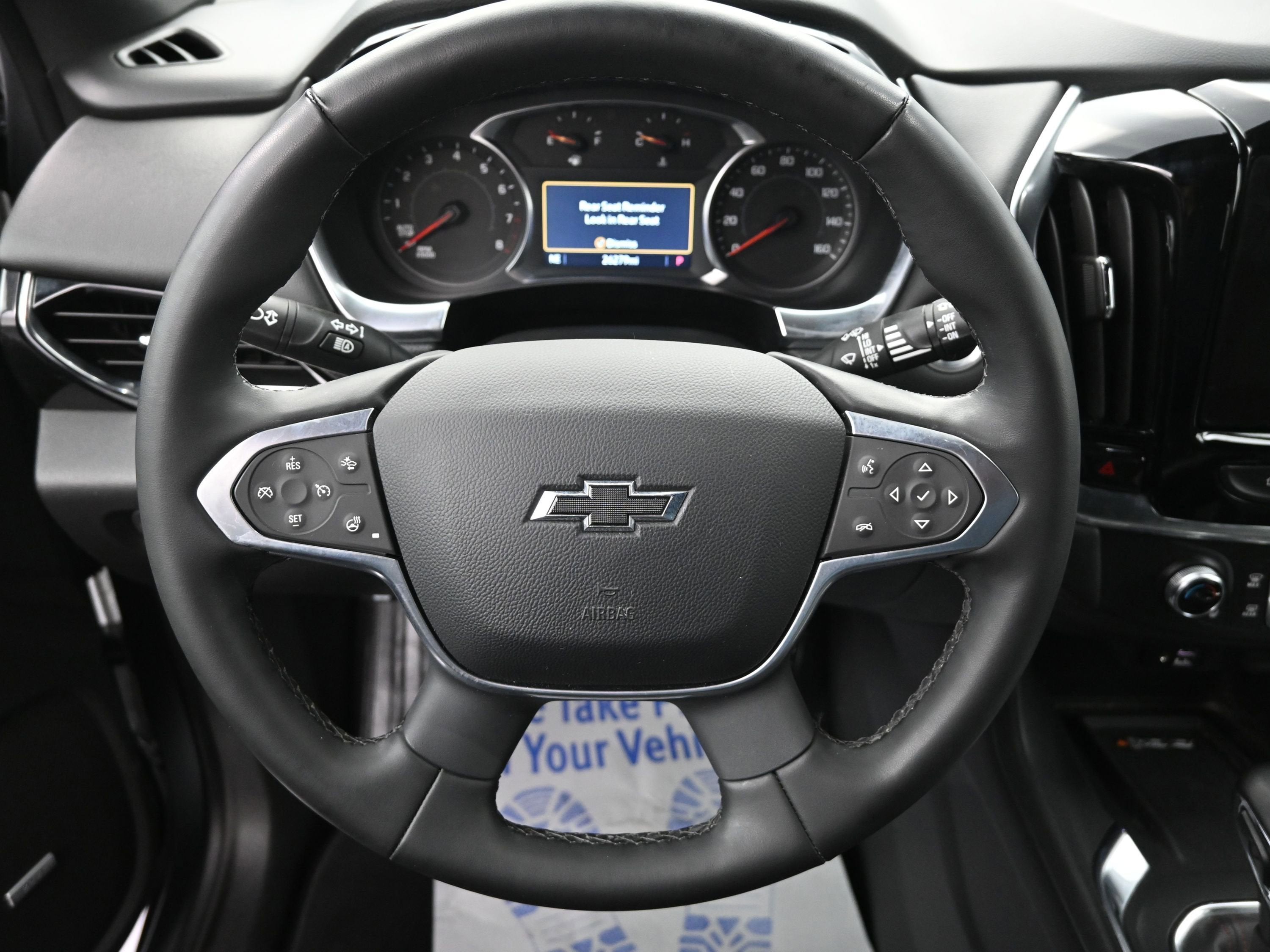 2023 Chevrolet Traverse RS