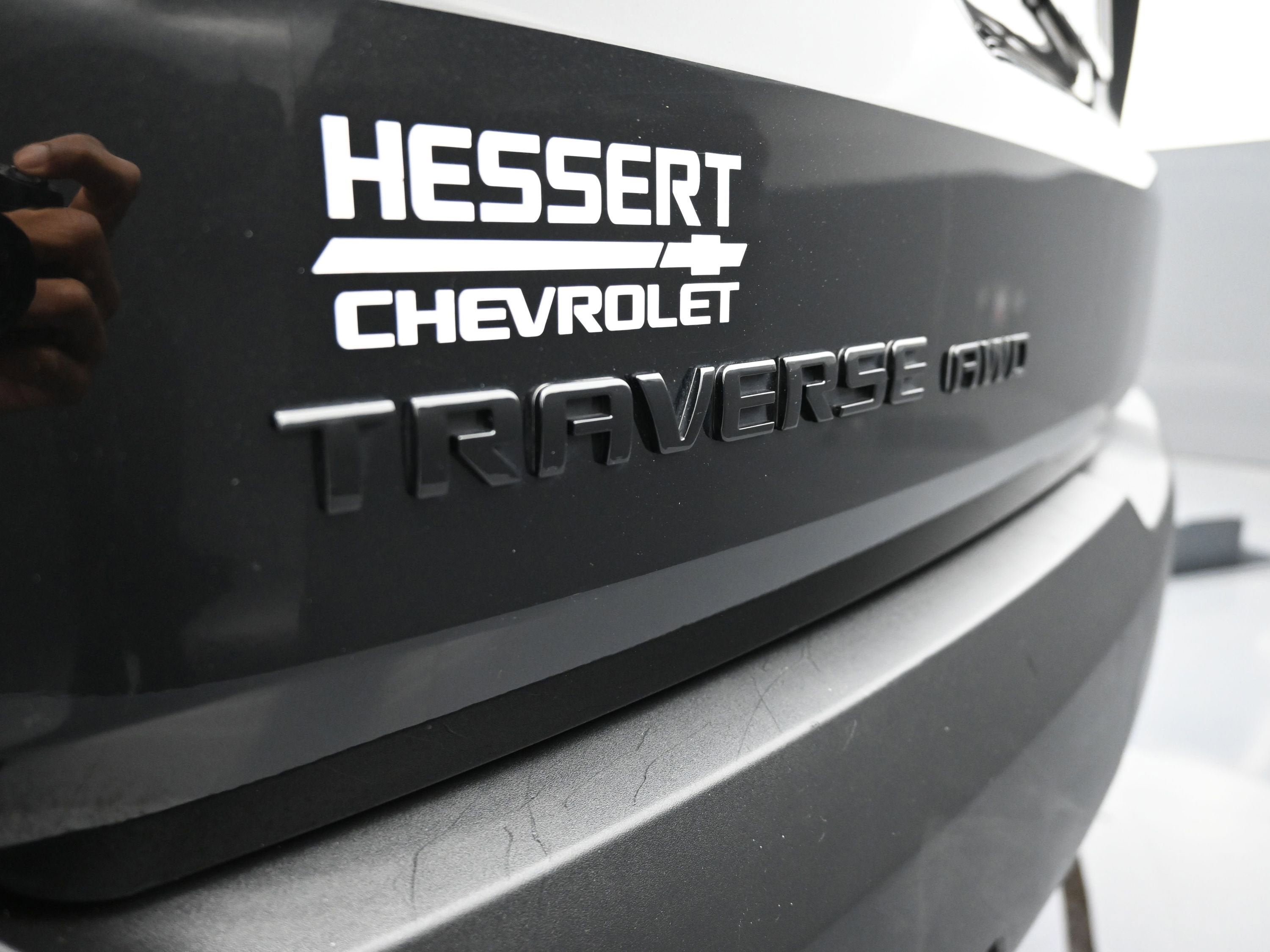 2023 Chevrolet Traverse RS