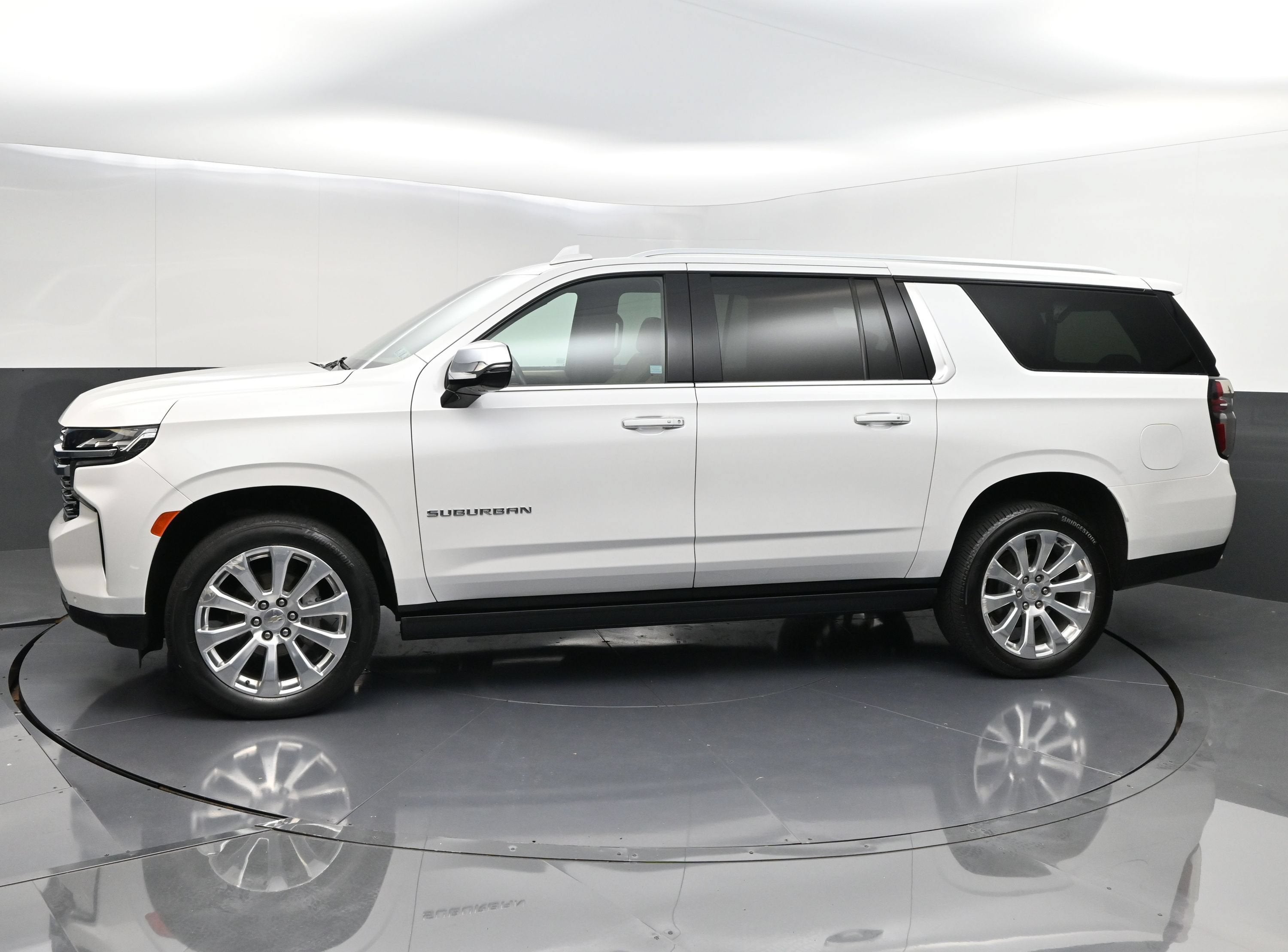 2022 Chevrolet Suburban Premier
