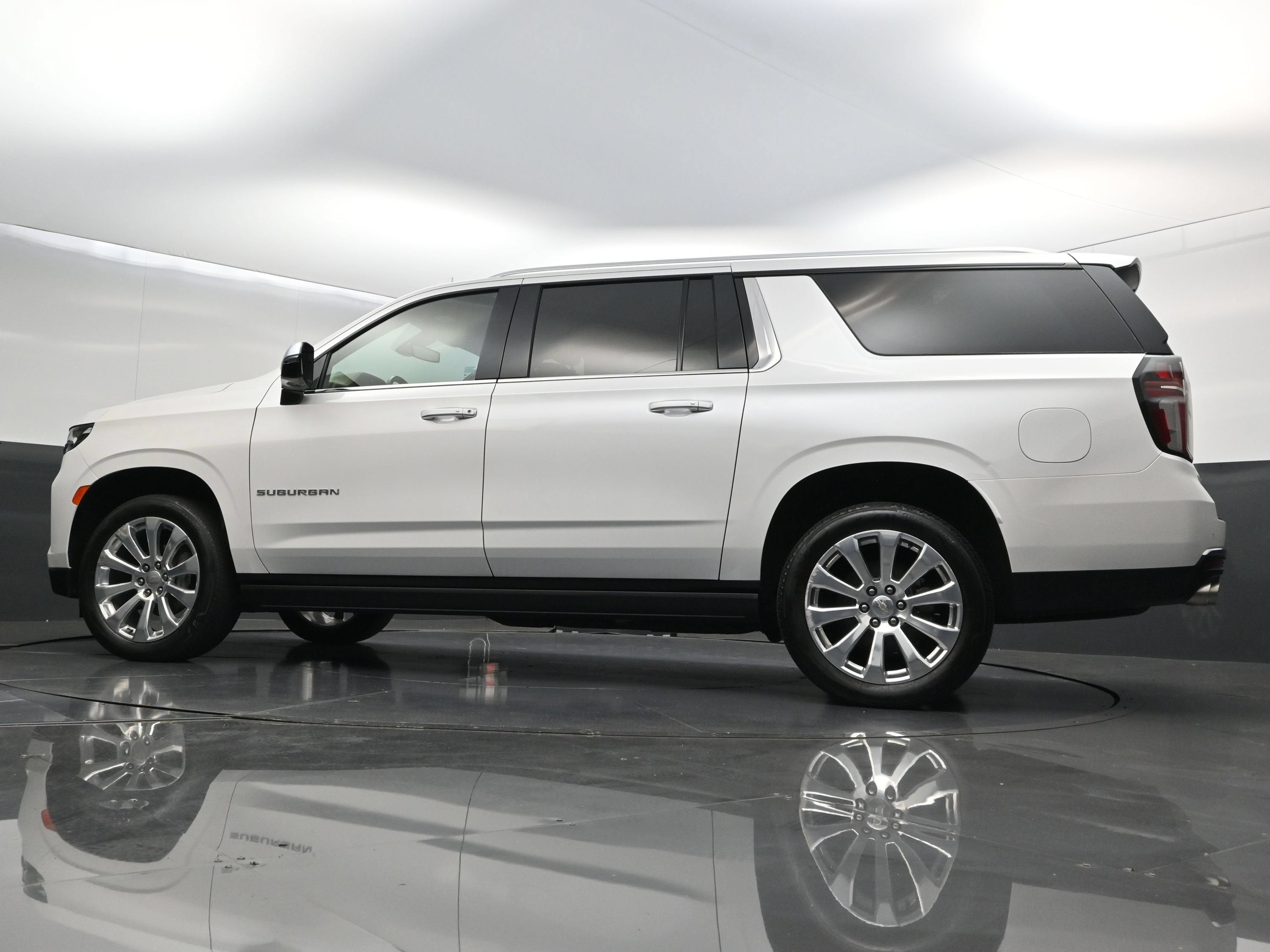 2022 Chevrolet Suburban Premier
