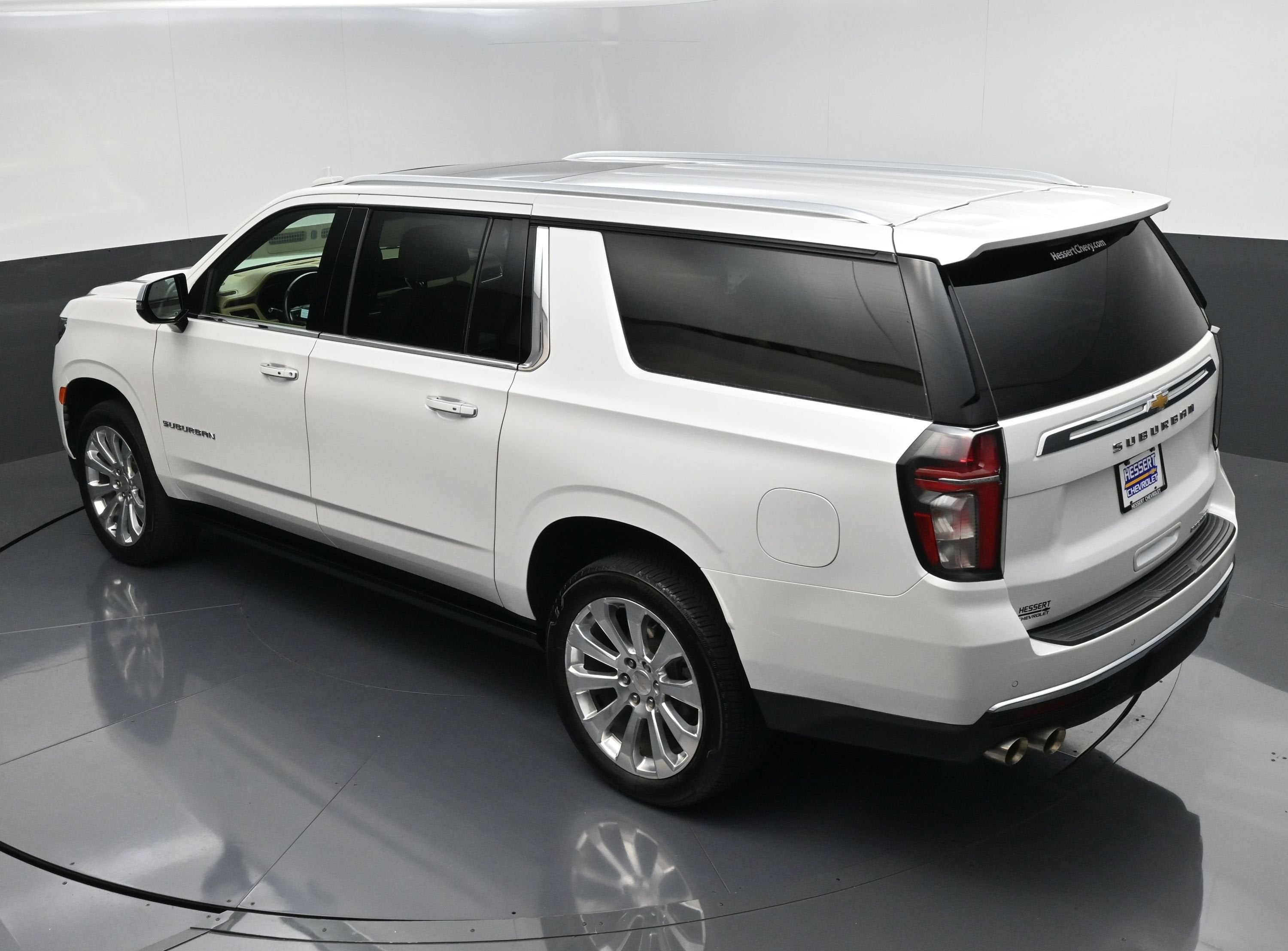 2022 Chevrolet Suburban Premier