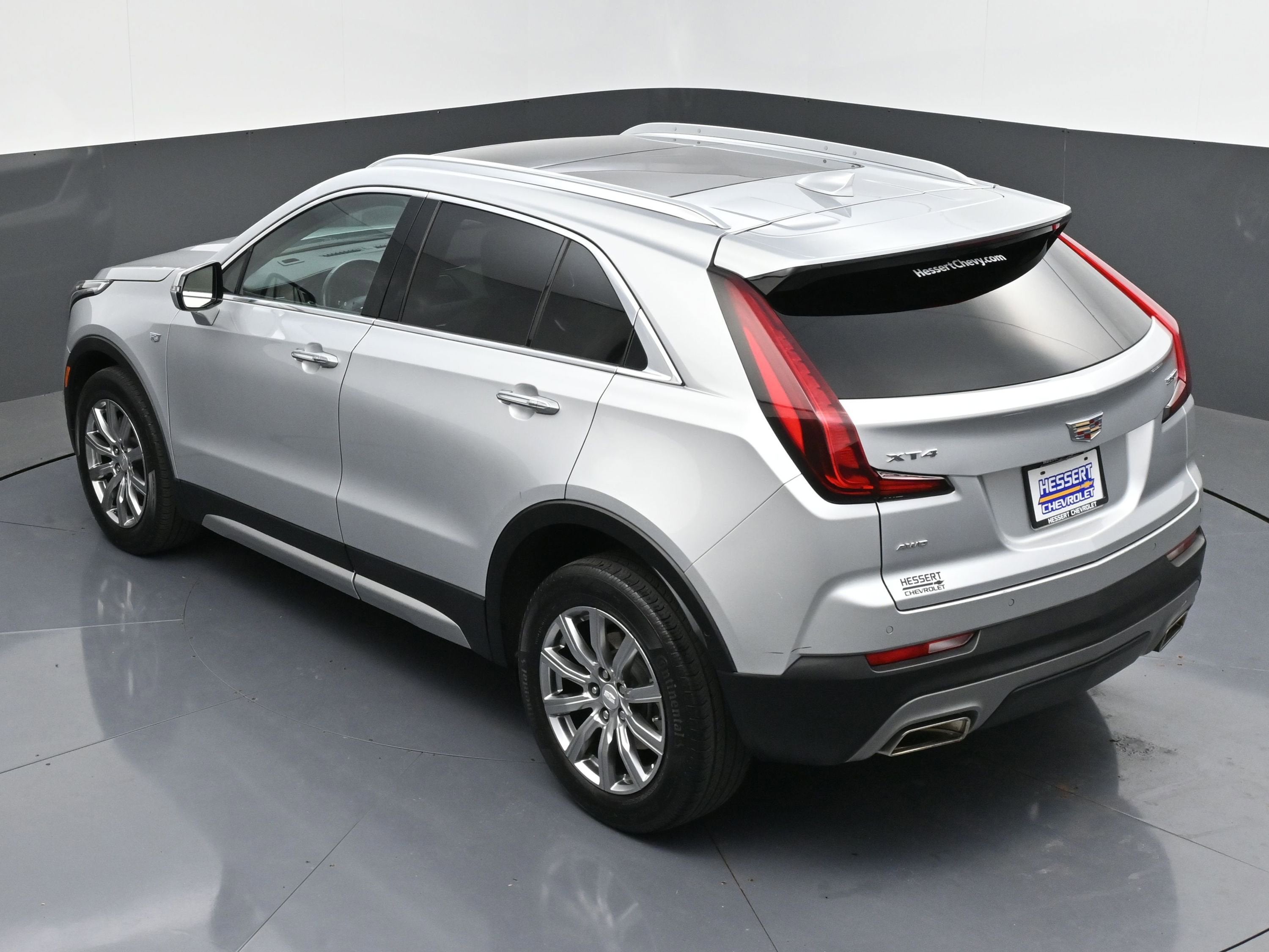 2022 Cadillac XT4 Premium Luxury