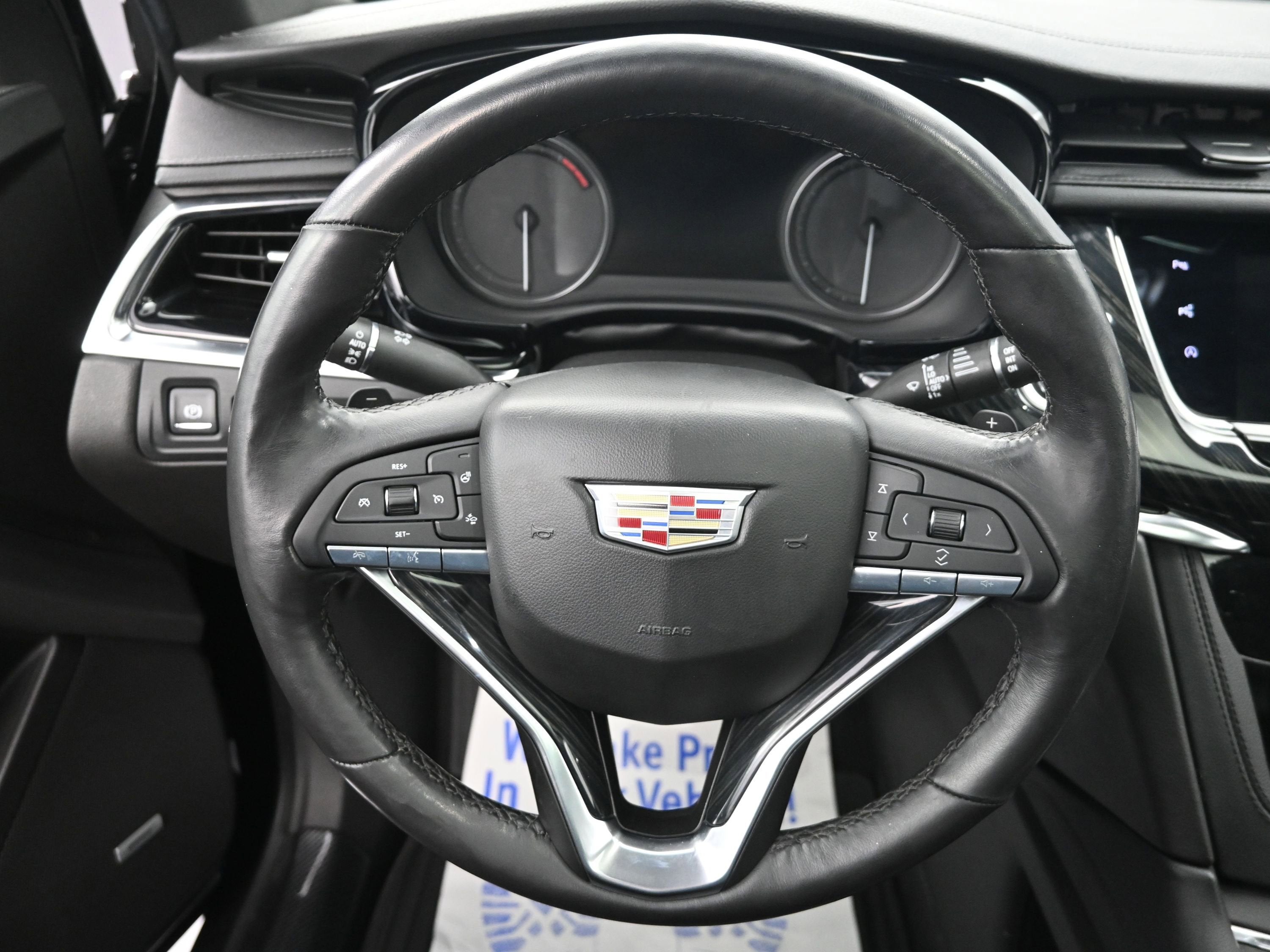 2022 Cadillac XT6 Premium Luxury