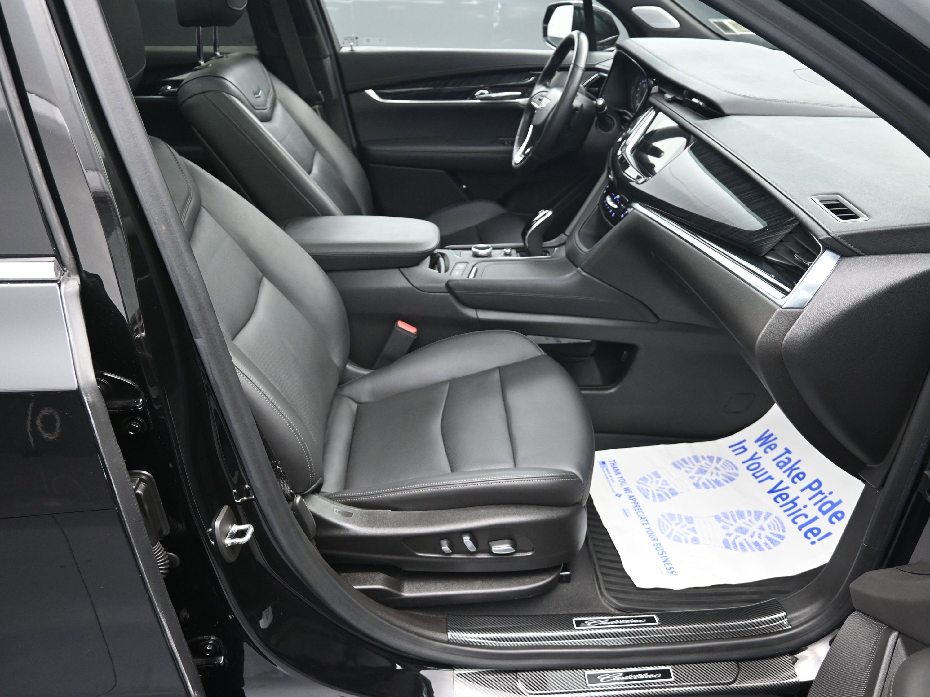 2022 Cadillac XT6 Premium Luxury