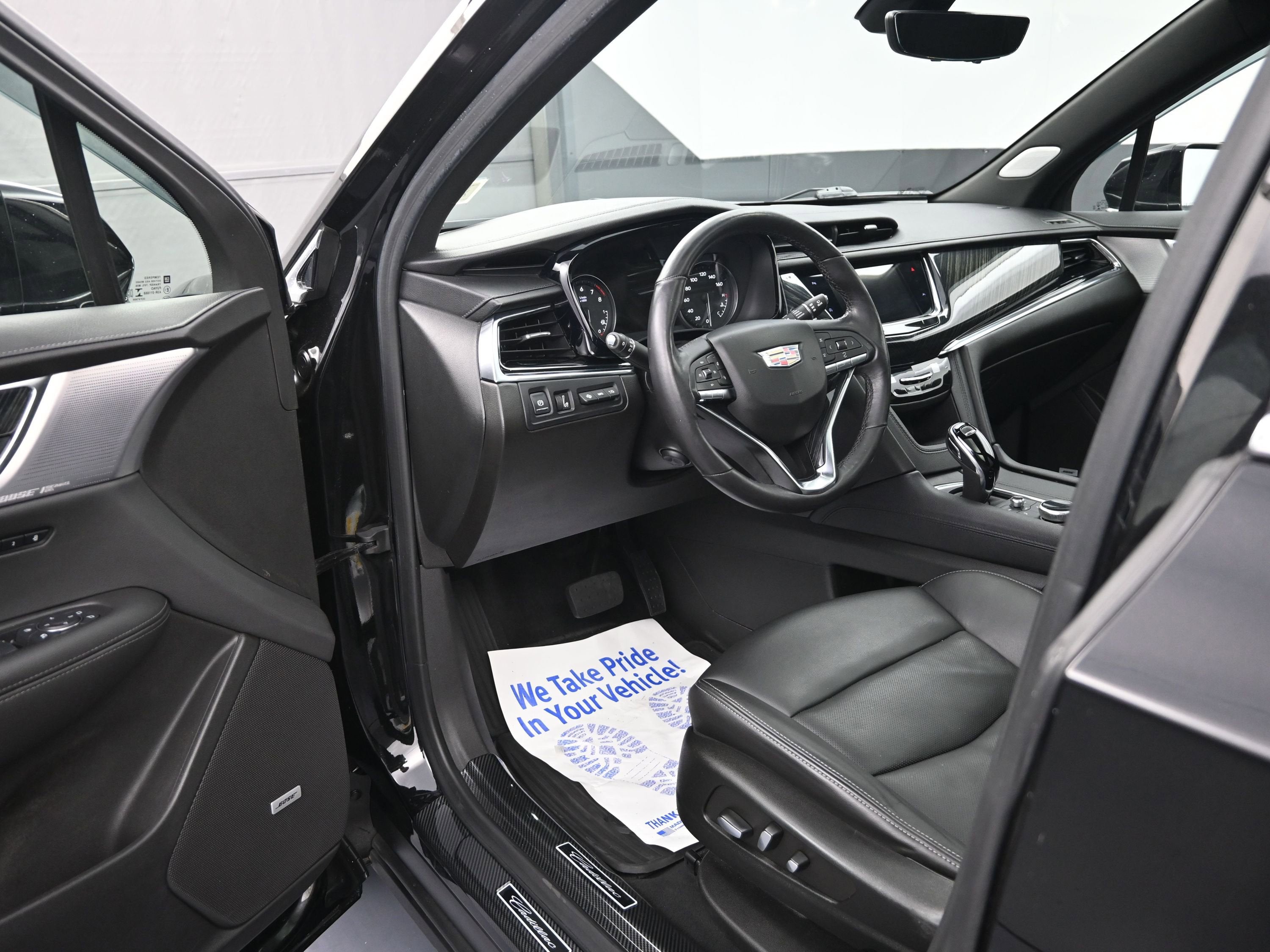 2022 Cadillac XT6 Premium Luxury