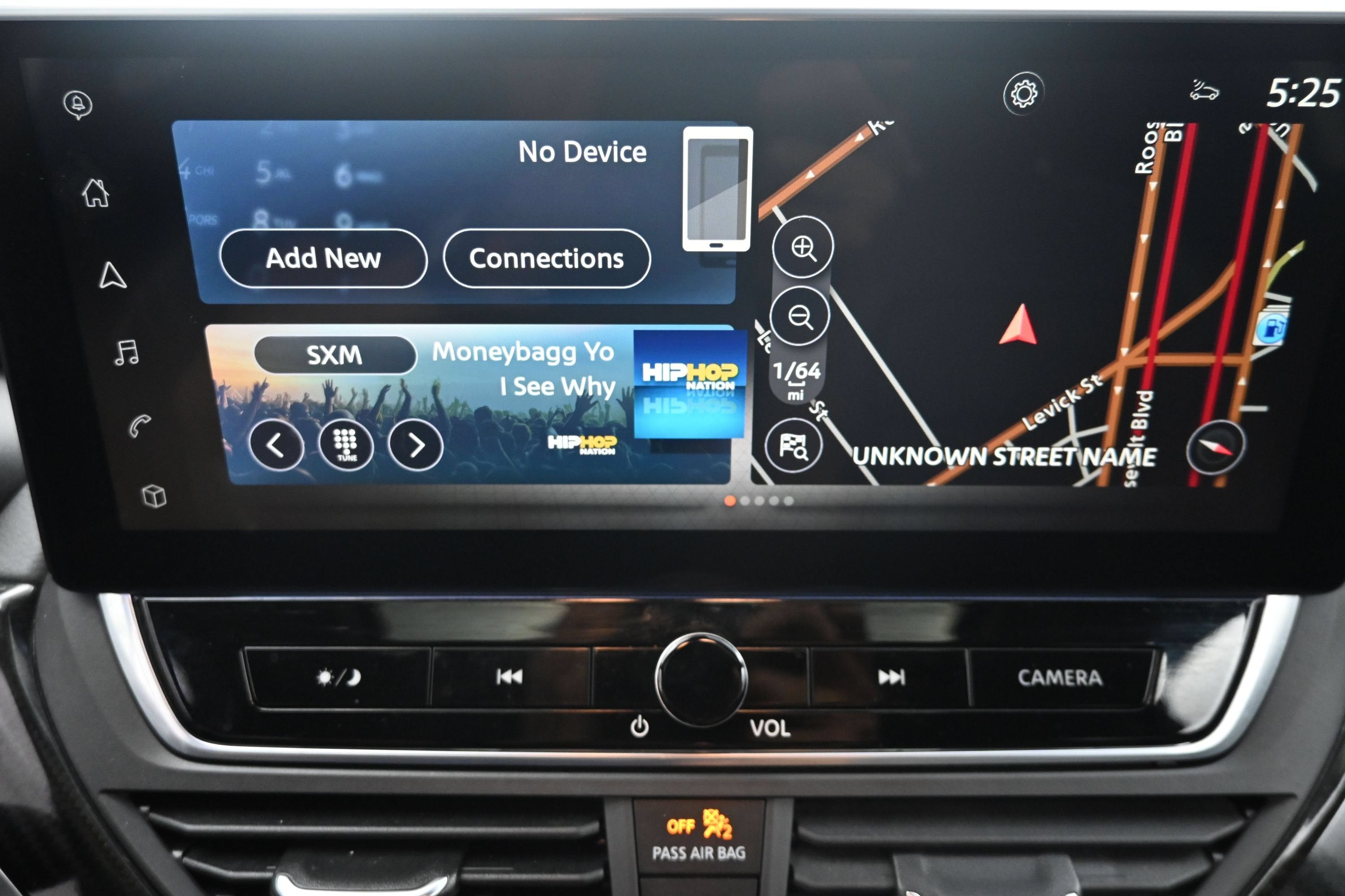 2023 Nissan Altima SR FWD