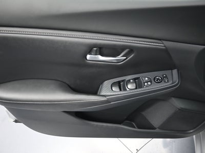 2022 Nissan Sentra SV Xtronic CVT