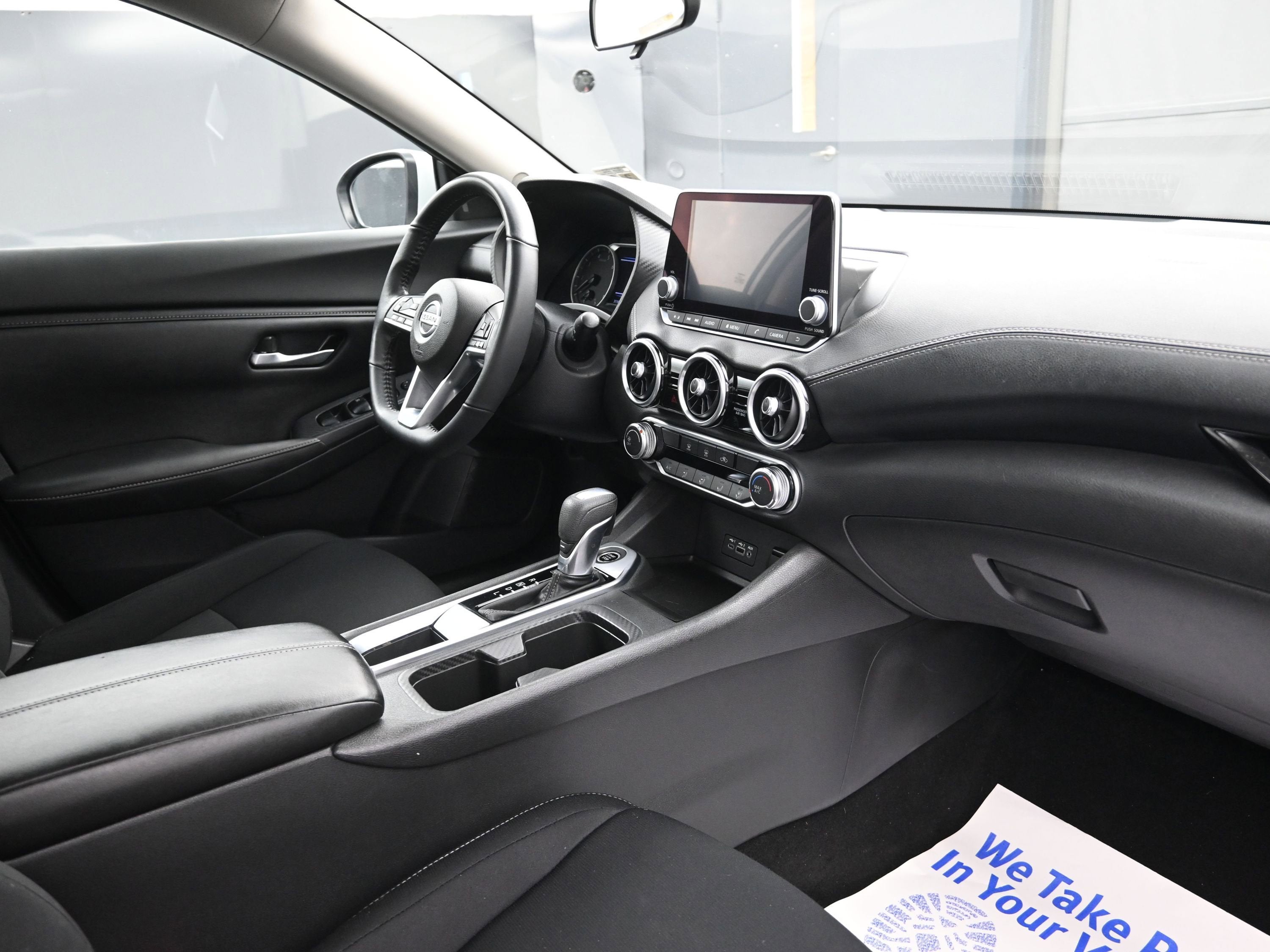 2022 Nissan Sentra SV Xtronic CVT