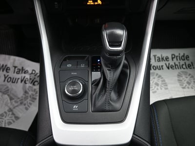 2023 Toyota RAV4 Hybrid SE