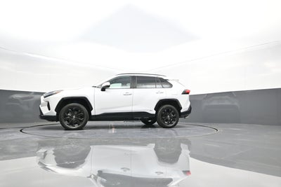 2023 Toyota RAV4 Hybrid SE