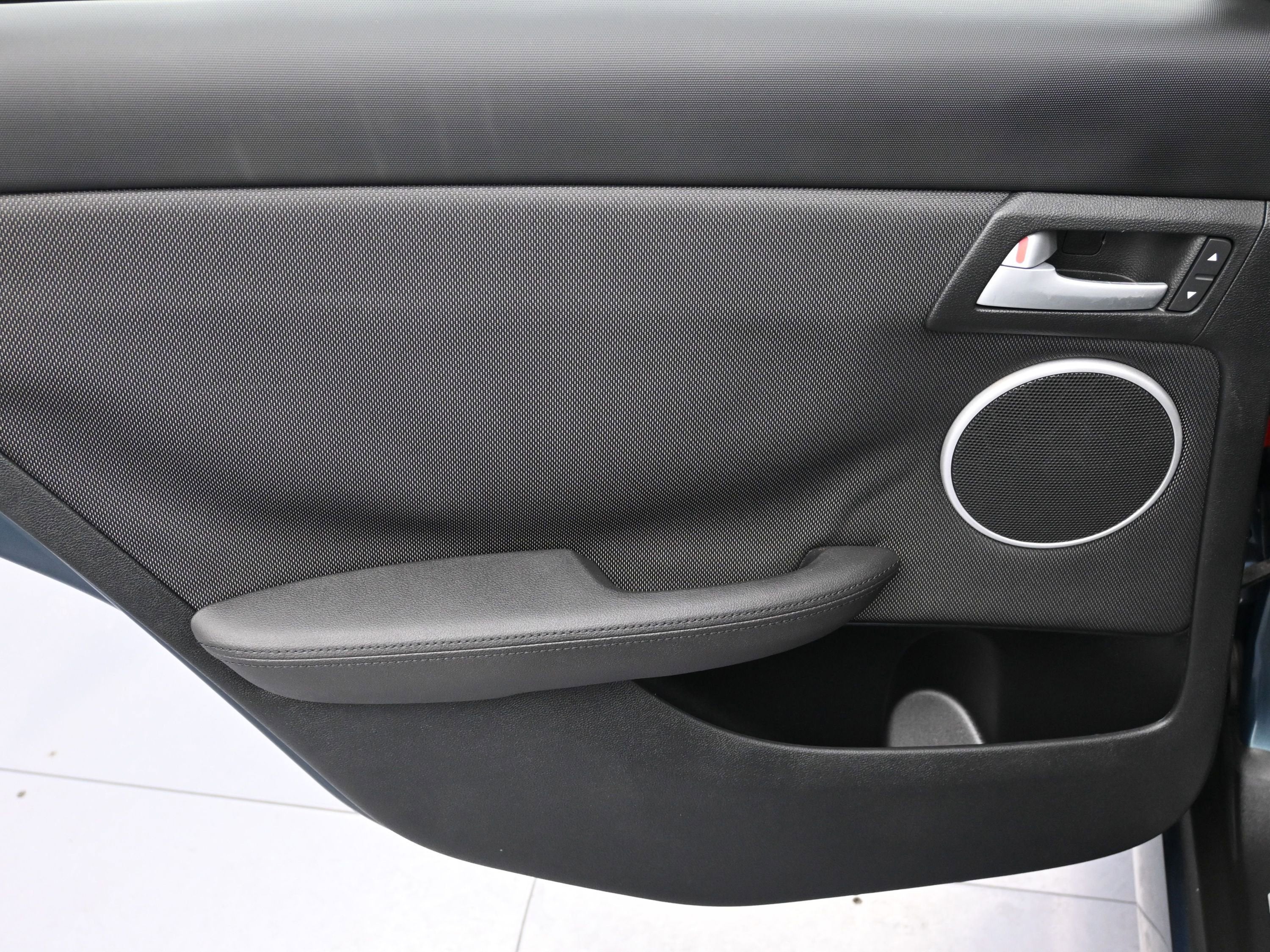 2009 Pontiac G8 4dr Sdn