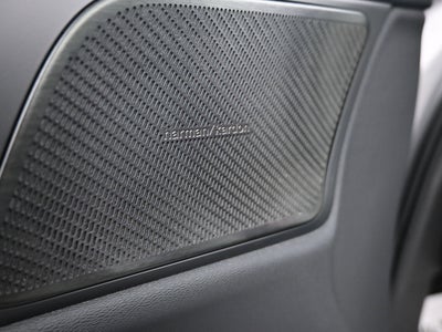 2023 Volvo S60 B5 Plus Dark Theme