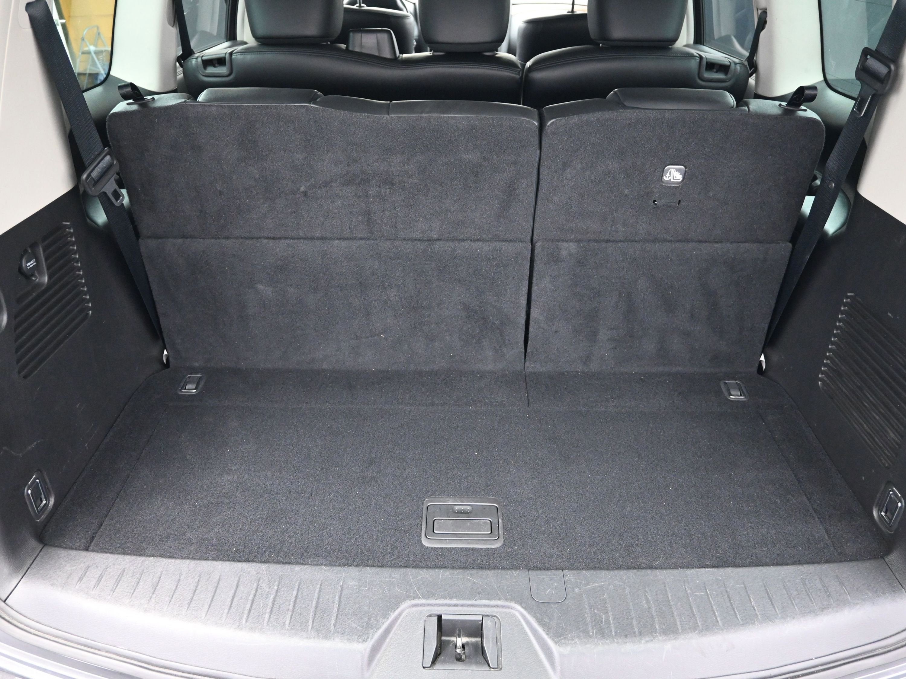 2023 Nissan Armada SL 2WD