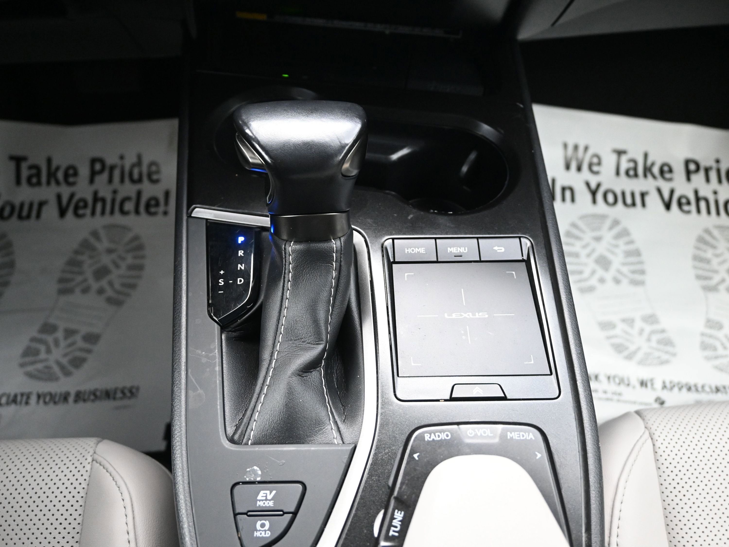 2021 Lexus UX 250h UX 250h