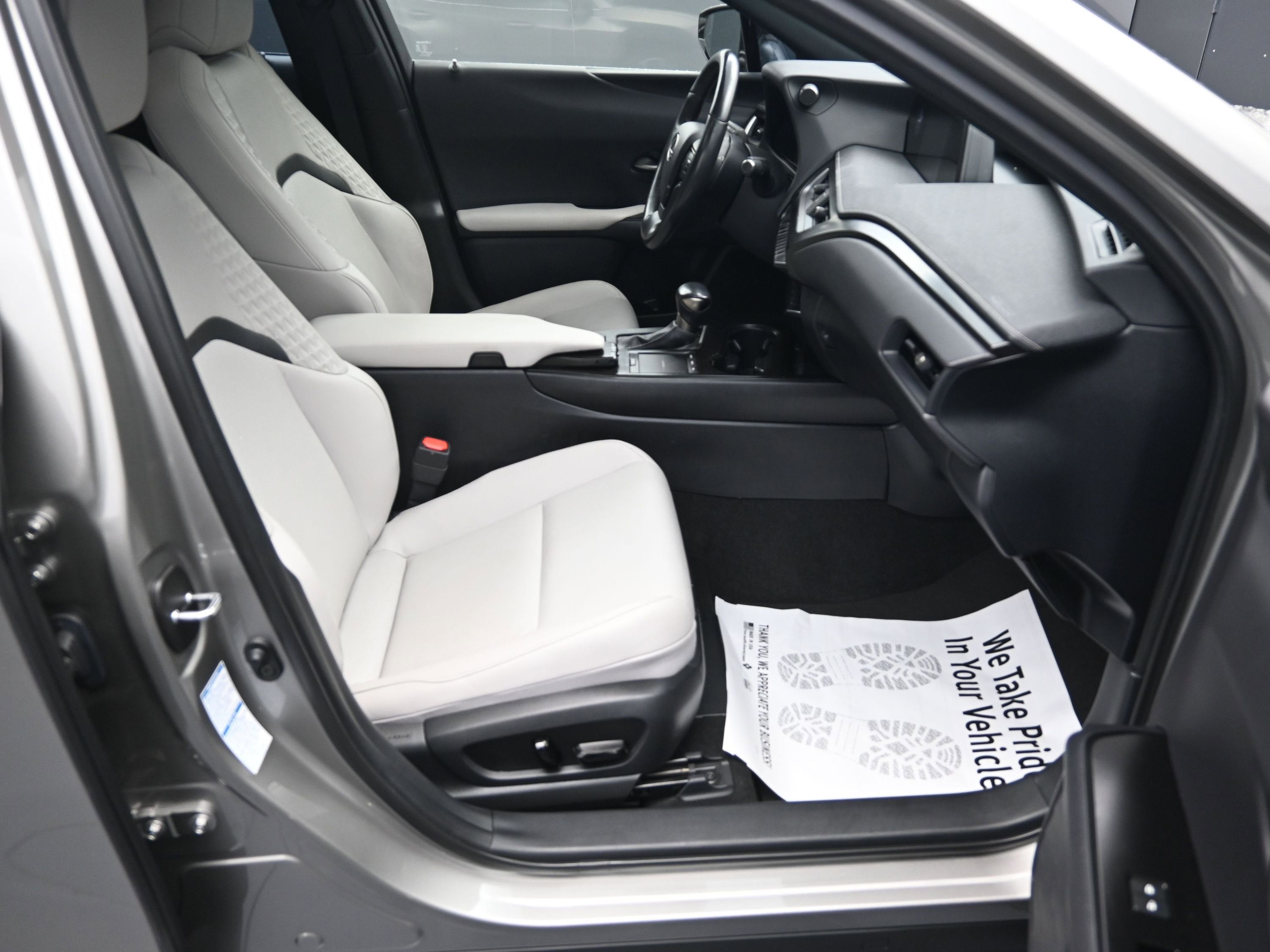 2021 Lexus UX 250h UX 250h