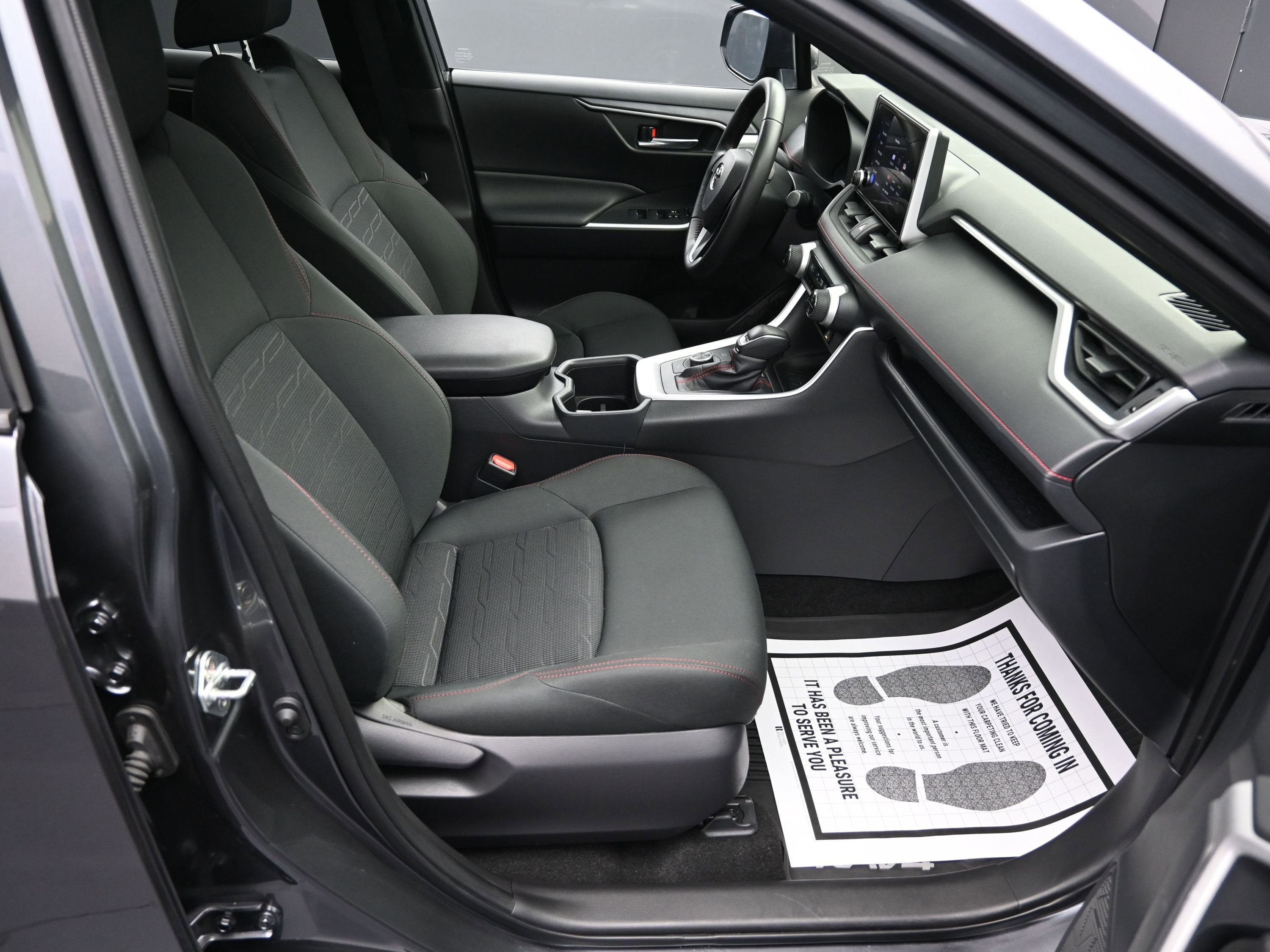 2023 Toyota RAV4 Prime SE