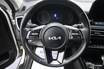 2023 Kia Seltos S