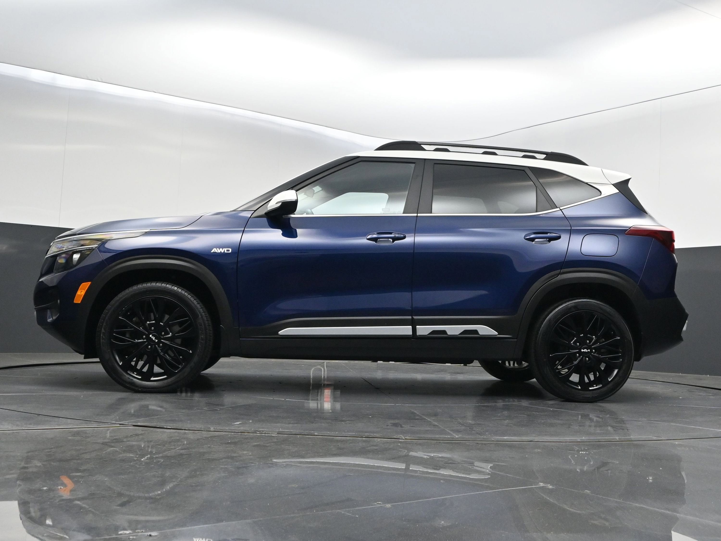 2022 Kia Seltos Nightfall