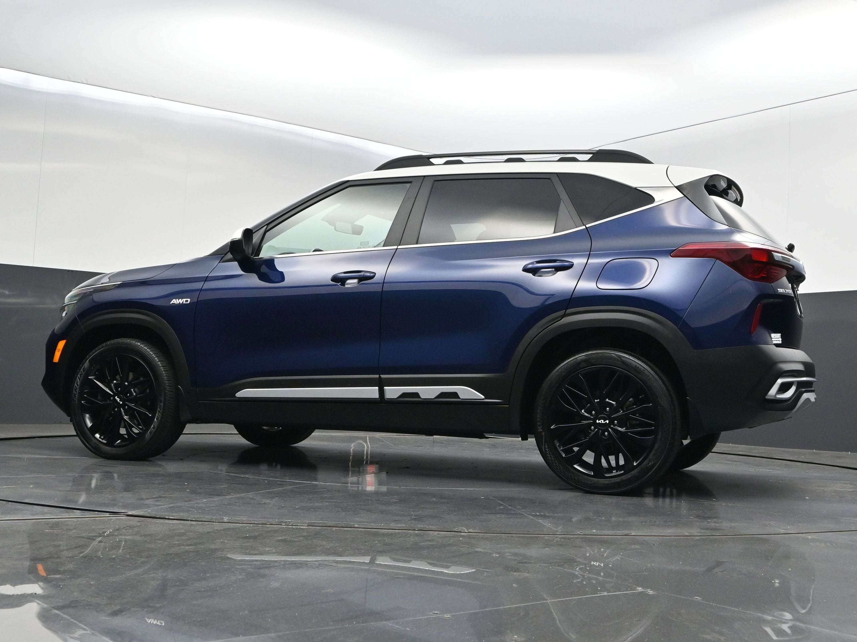 2022 Kia Seltos Nightfall