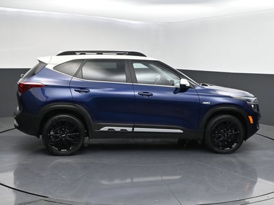 2022 Kia Seltos Nightfall