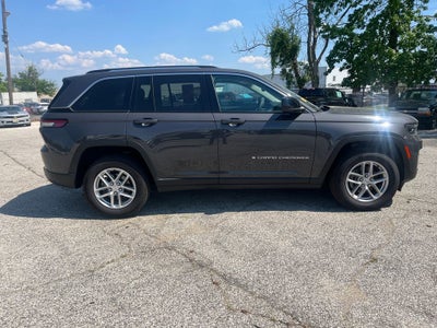 2024 Jeep Grand Cherokee Laredo X 4x4