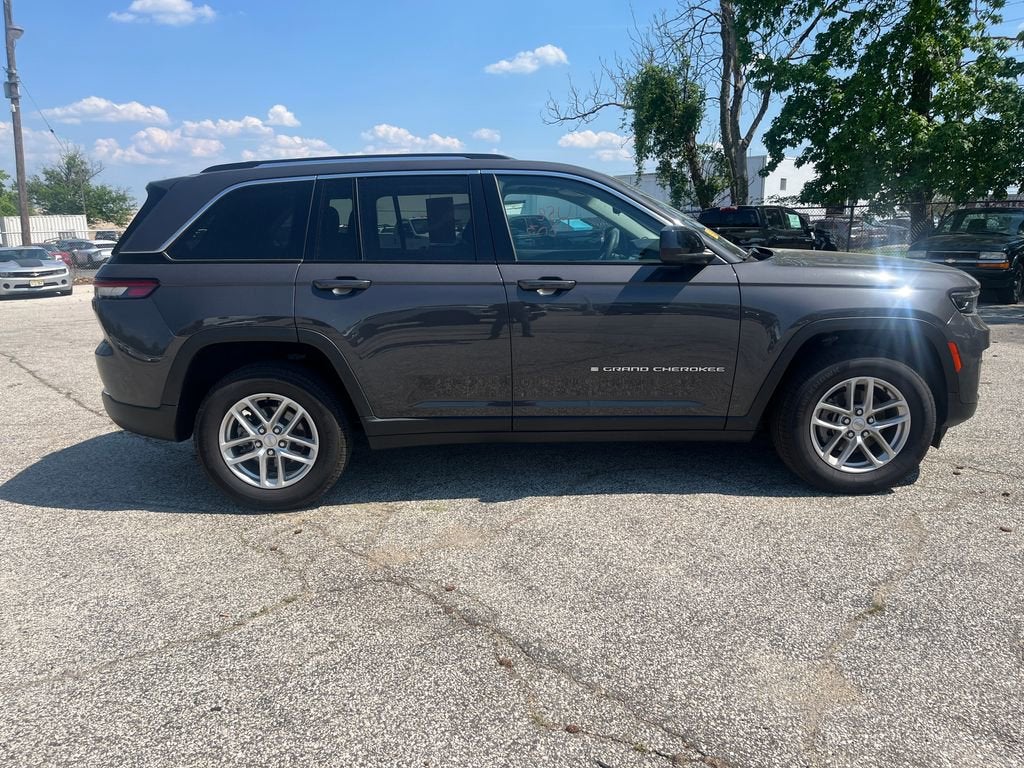 2024 Jeep Grand Cherokee Laredo X 4x4