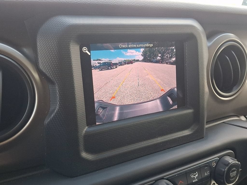 2021 Jeep Gladiator Willys 4x4
