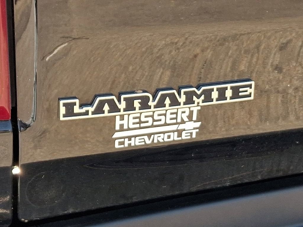 2022 RAM 1500 Laramie Crew Cab 4x4 5'7" Box