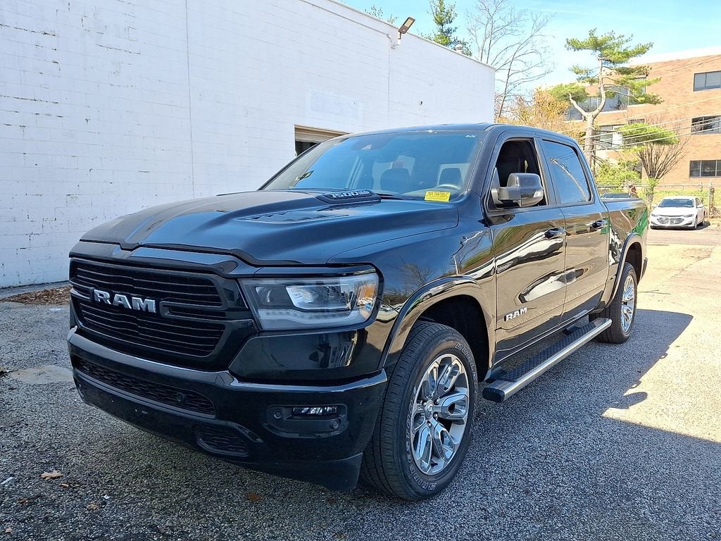 2022 RAM 1500 Laramie Crew Cab 4x4 5'7" Box