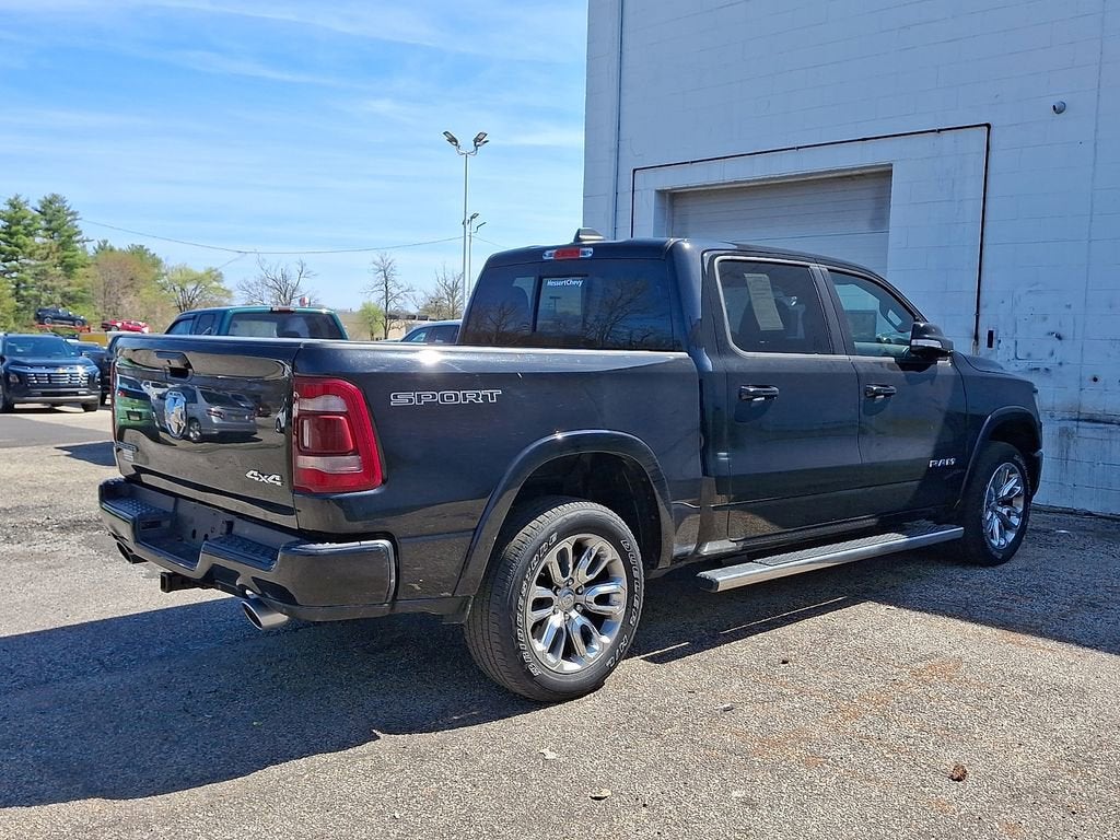 2022 RAM 1500 Laramie Crew Cab 4x4 5'7" Box