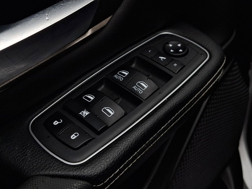 2020 RAM 1500 Rebel Crew Cab 4x4 5'7" Box