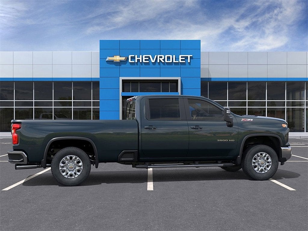 2026 Chevrolet Silverado 3500 HD LT