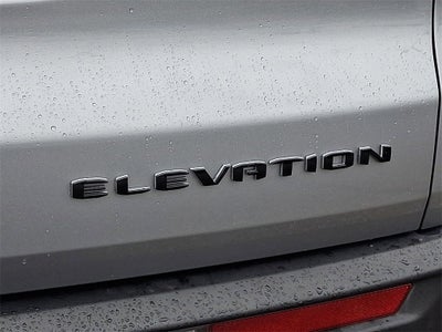 2025 GMC Acadia Elevation