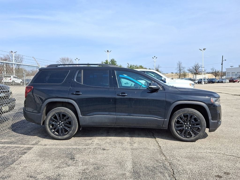 2022 GMC Acadia SLE