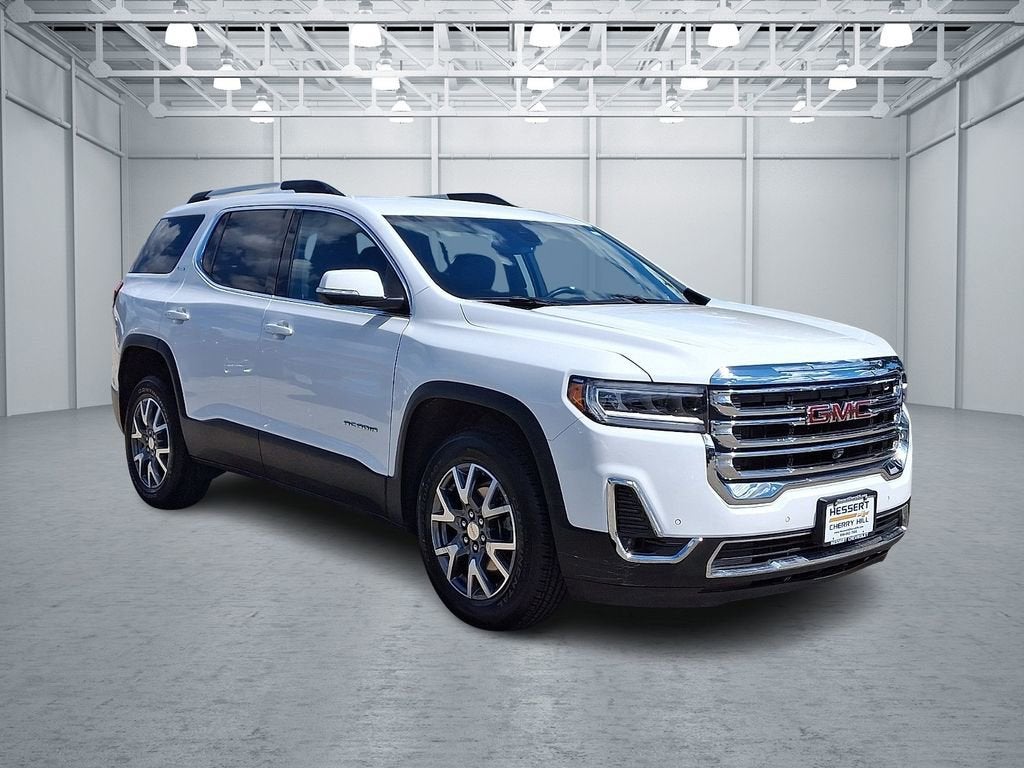 2023 GMC Acadia SLT