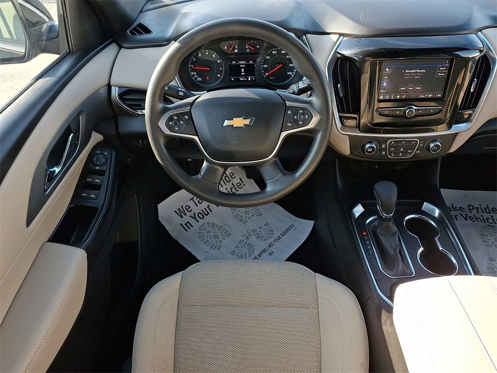 2023 Chevrolet Traverse LS