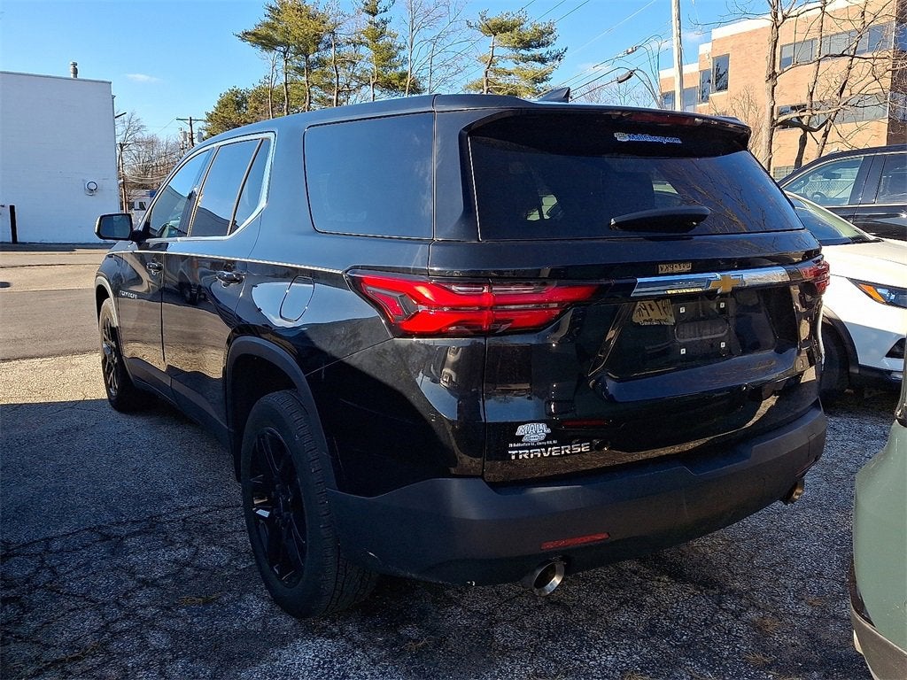 2023 Chevrolet Traverse LS